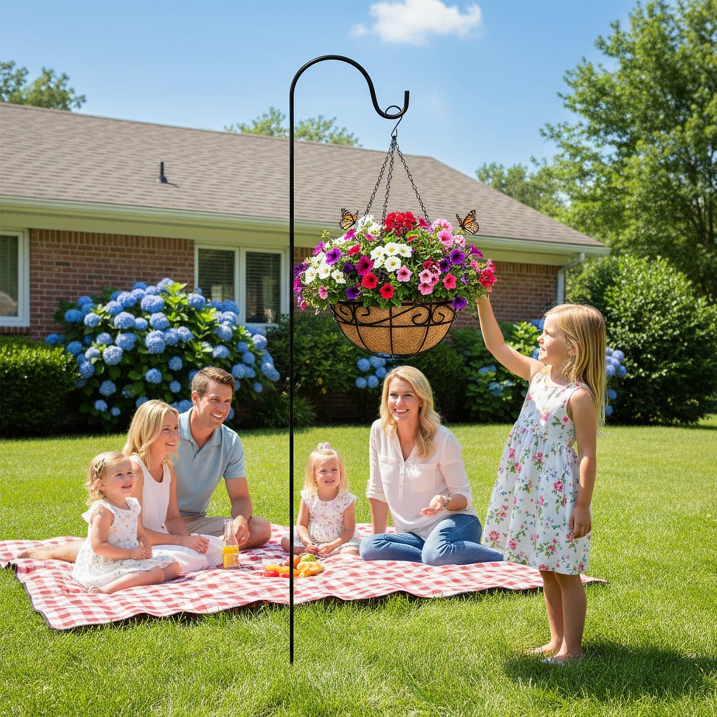 EIMQUVW Outdoor Metal Hanging Planters Basket (4pack, 14 inch) Hanging Baskets for Plants Chain Round Wire Plant Holder with Coco Fiber Liners for Garden, Patio, Deck, Porch(Flower Border)