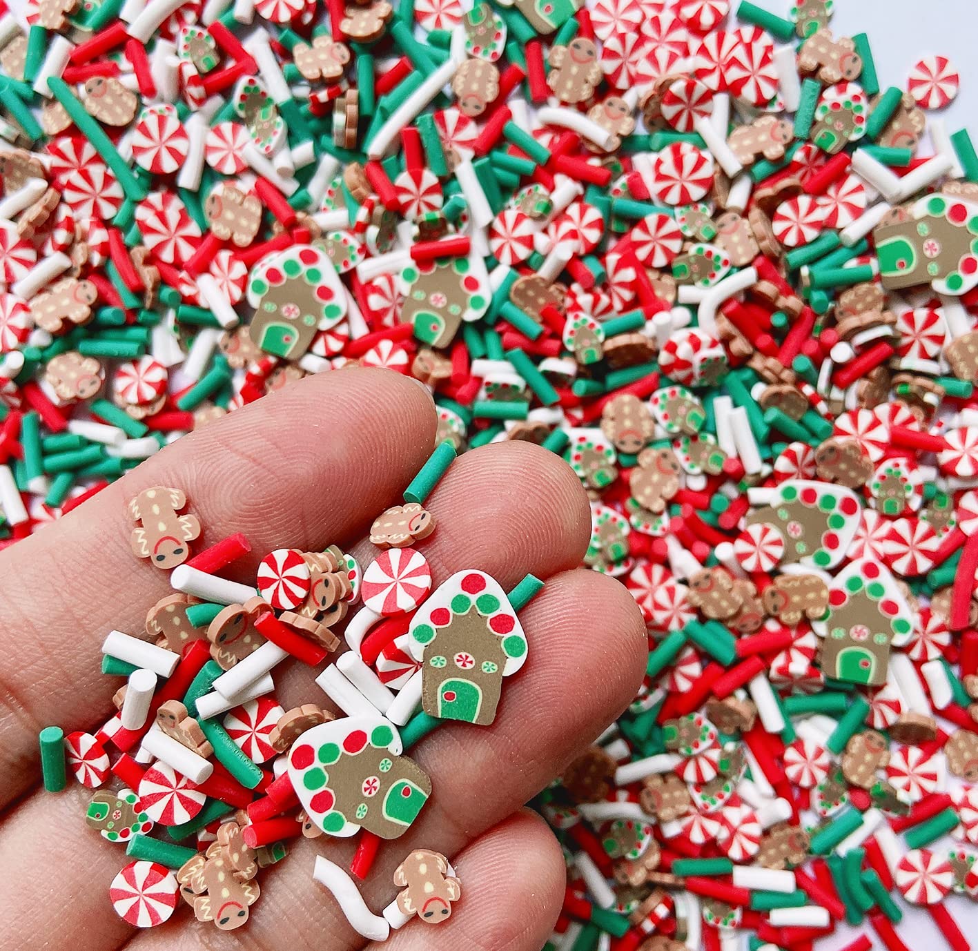EHOPE Christmas Slices Fake Sprinkles Resin Sprinkles Fake Candy Sprinkles Clay Sprinkles Polymer Sprinkles Polymer Clay Slices for Nail Art DIY Crafts Cake Phone(Christmas House+Snowman-40G）