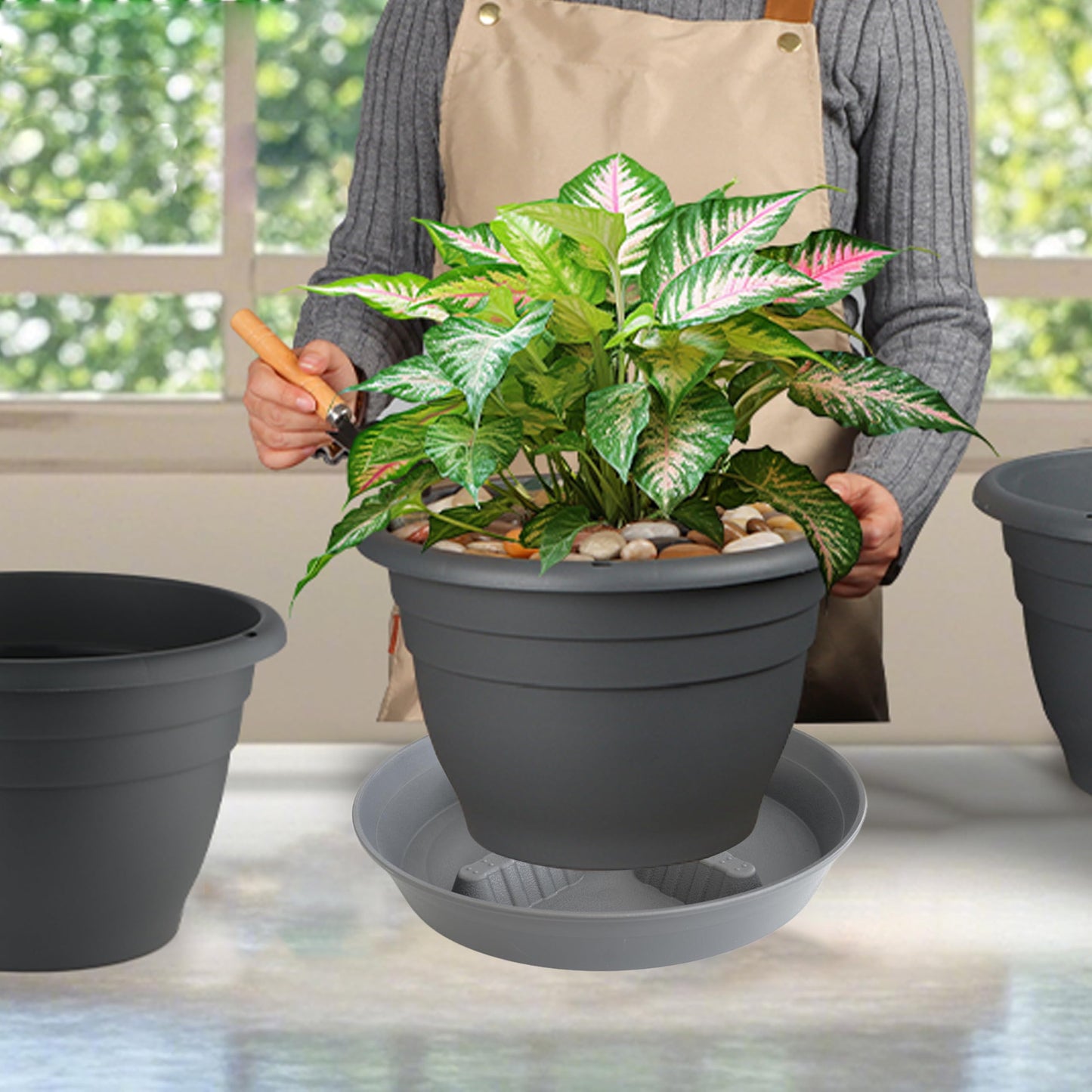 Feyvdzv 4 Pack Plant Saucer 10 inch, 8 12 14 17 inch, Plant Stand Plastic Plant Saucers for Indoors Outdoor, Heavy Duty Flower Plant Risers for Inside Pots, Pot Saucers for Plants, Grow Bags Saucers