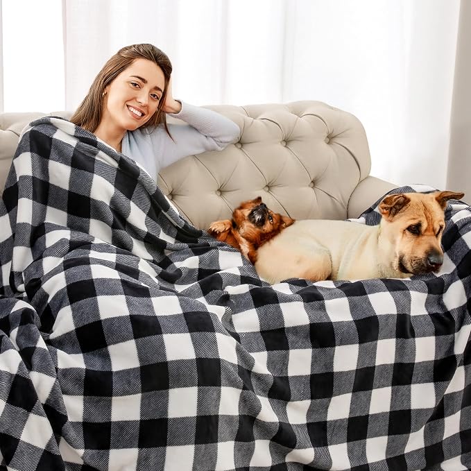 BEDELITE Plaid Fleece Twin Blanket for Couch & Bed, Black & White Checkered Flannel Blanket, Cozy & Soft Buffalo Plaid Decor Blanket for Women, Men, 60"x80"