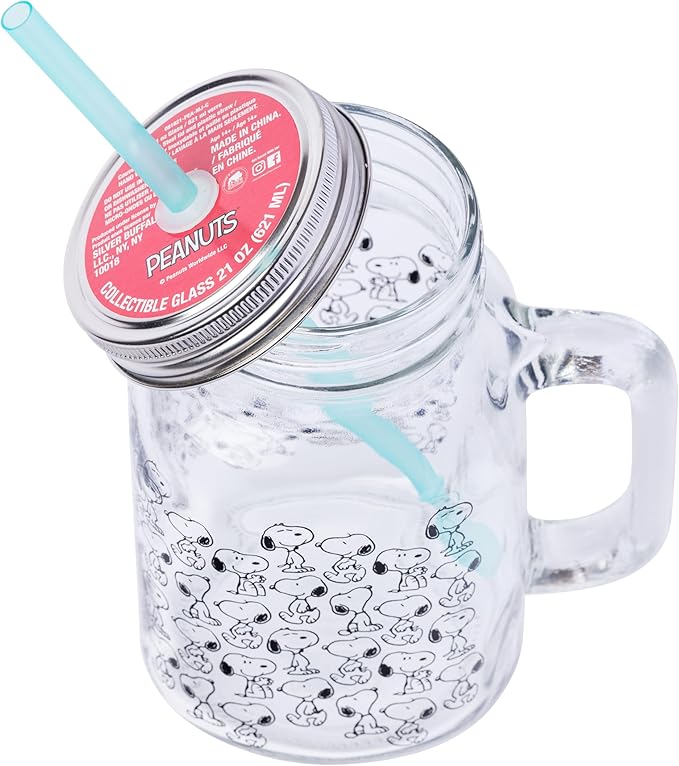 Silver Buffalo Peanuts Snoopy Glass Jar with Lid and Straw, 21 Ounces