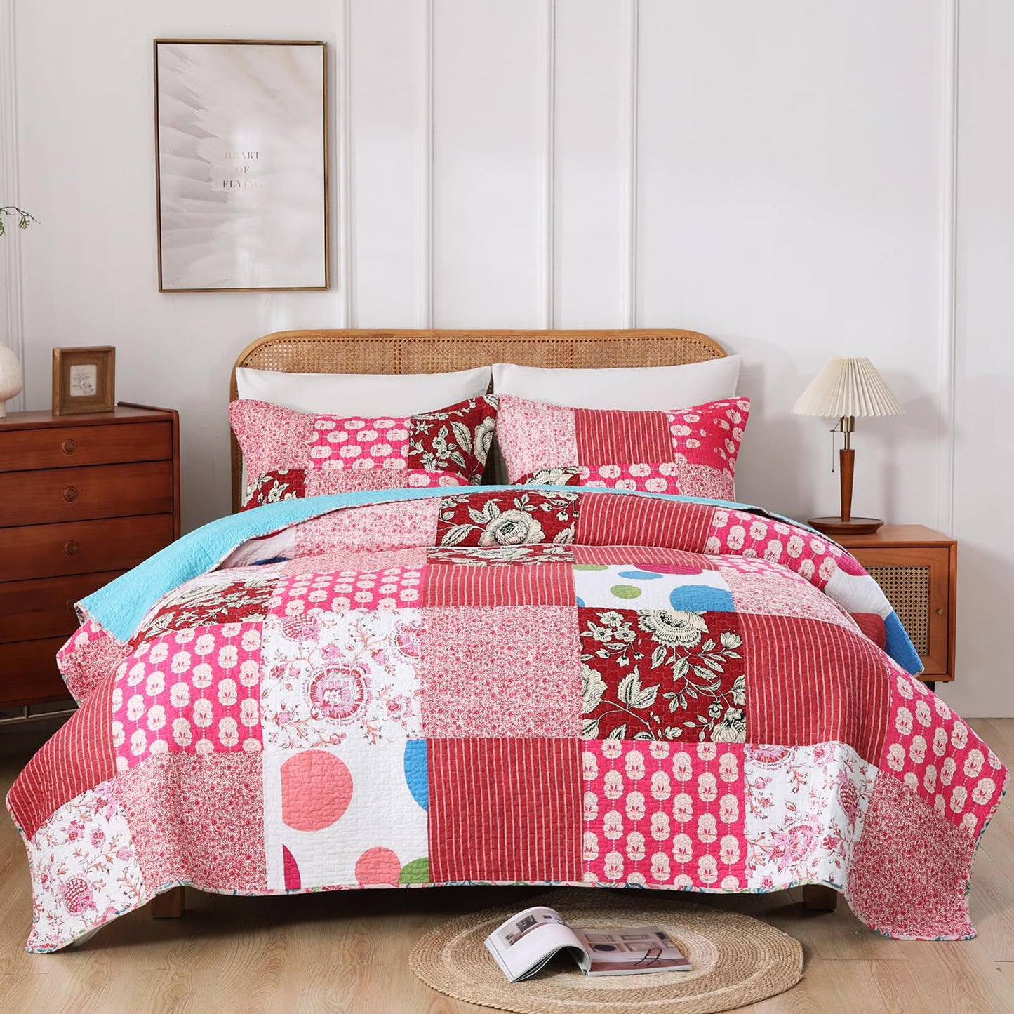 BOV Farmhouse Quilt Queen – 100% Cotton Patchwork Reversible Quilt Bedding Set, Pink Floral Cotton Quilt with Abstract Geometric Design, Bohemian Quilt Set with 2 Pillow Shams, Farmhouse Bedspreads