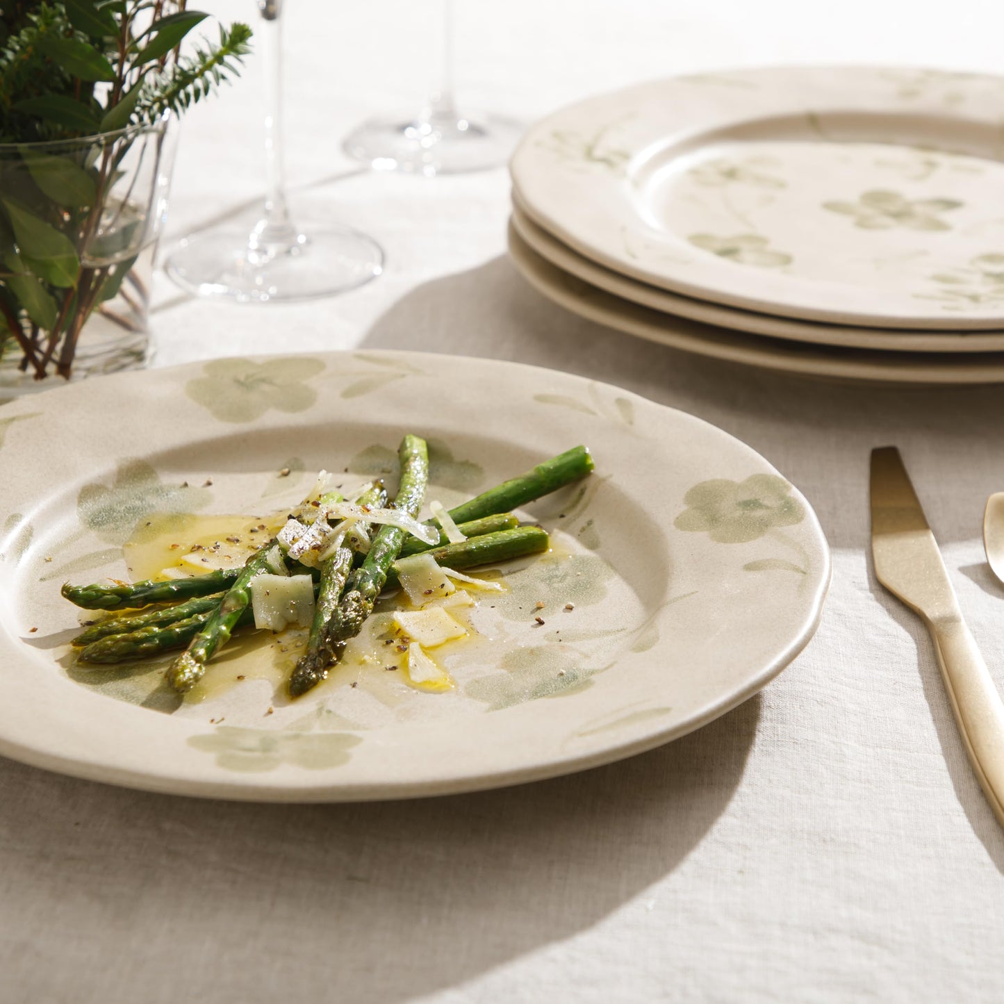 Bloomhouse - 2 Time Oprah's Favorite Things - Made in Portugal Hand Painted 10.8 Inch Dinner Plates Set of 4 - Porto Petals Floral Dish Set - Green Orchid