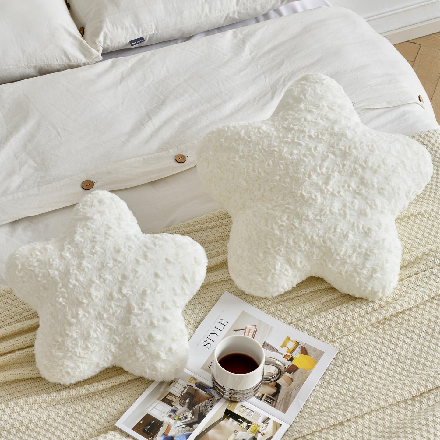 ZCNYCLAM Star Pillow, 14.9" Star Shaped Plush Pillow for Couch Bed Sofa, Cute Decorative Throw Pillows with Soft Faux Fur Room Decor for Bedroom Living Room (White)