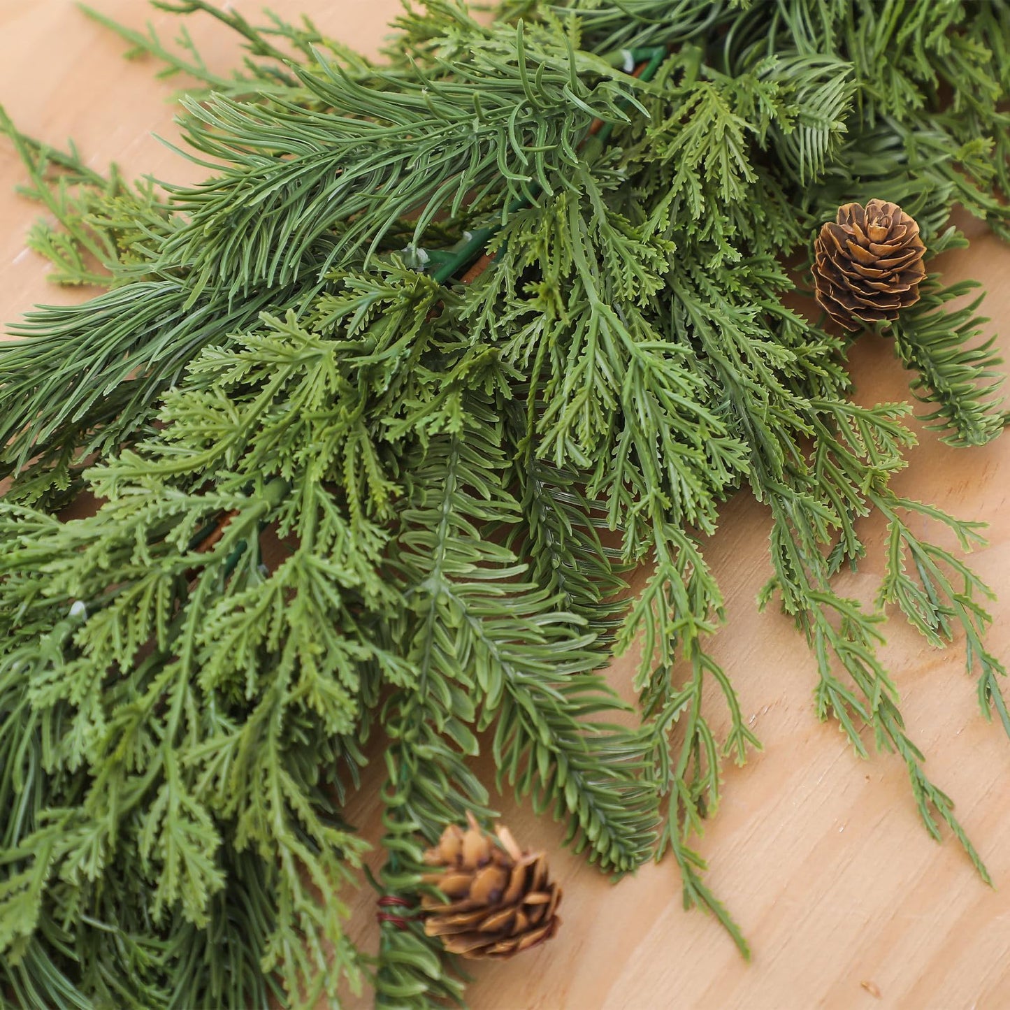 Daifunli 1 Pcs 6 ft Christmas Cedar Garland Greenery Realistic Cedar Pine Needles Garland Artificial Decoration for Table, Mantel, Wall, Home Winter Holiday Party Decor