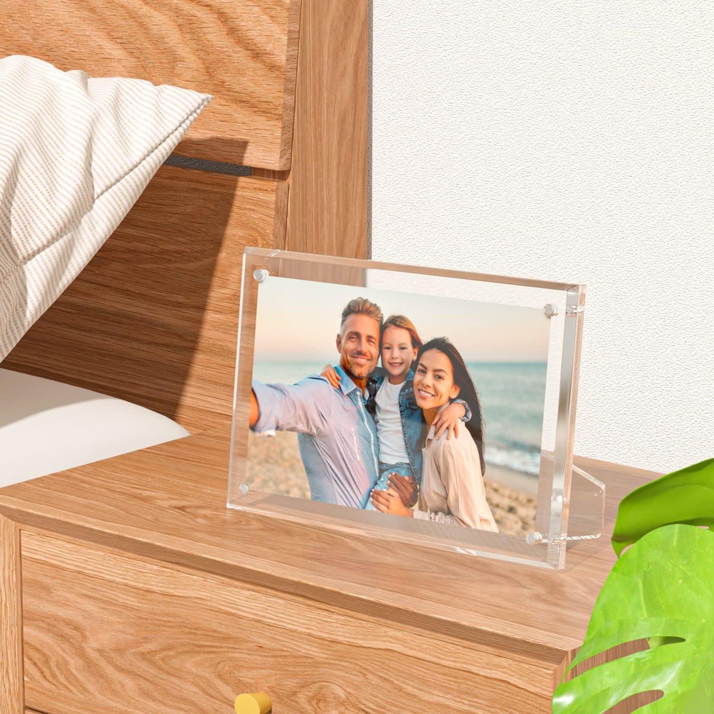 NIUBEE 5x7 Acrylic Picture Frame with Magnets - 2 Pack, Shatter-Resistant Floating Photo Frame for Tabletop, Modern Desk Display for Home & Office