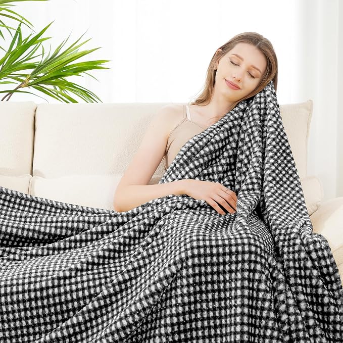 Zyrah Black and White Fleece Throws for Couch Super Soft Throw Blanket Plaid Lightweight Decorative Fuzzy Cozy Blankets for Sofa Chair Bed 40x50 Inches