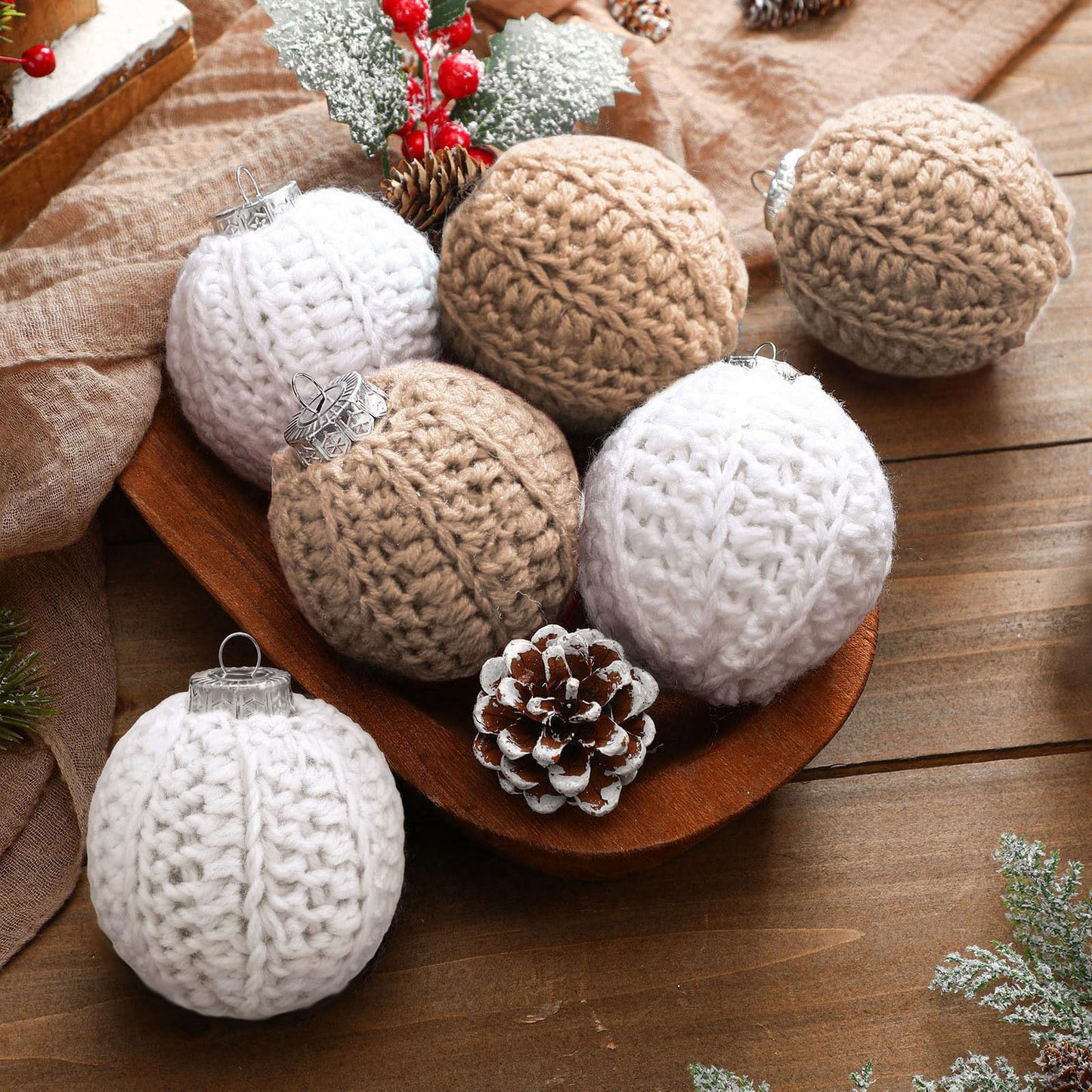 Vercraft 6 Pcs 2.75 Inch Crochet Christmas Ornaments Balls Christmas Knitted Ornaments Neutral Hanging Decoration Handmade Crochet Decoration for Xmas Tree Rustic Neutral Xmas Decor(Beige)