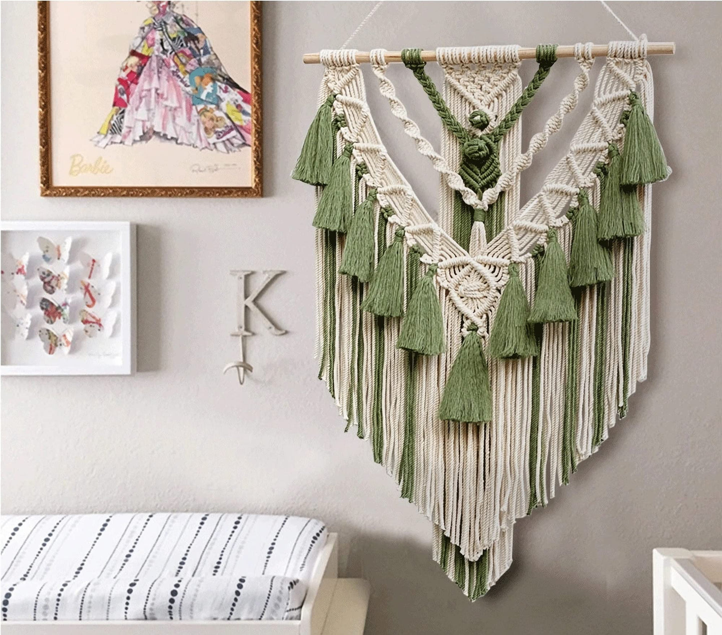 Boho Macrame Wall Hanging & Wall Decor, Cotton Handmade Tapestry with Tassel, Woven Macrame Wall Art for Decorating Bedroom Living Room Apartment Nursery (Green)