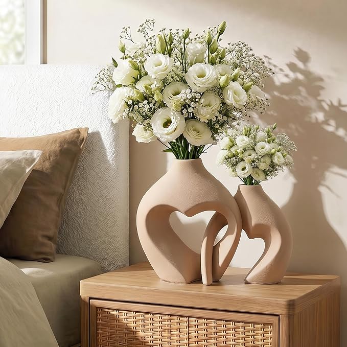 Brown Ceramic Flower Vases Home Decor Heart Shaped Vase Set of 2 Nordic Heart Shaped Vases, Minimalist Decorative Vase for Table Centerpiece Wedding Dining Living Room Office House Decoration
