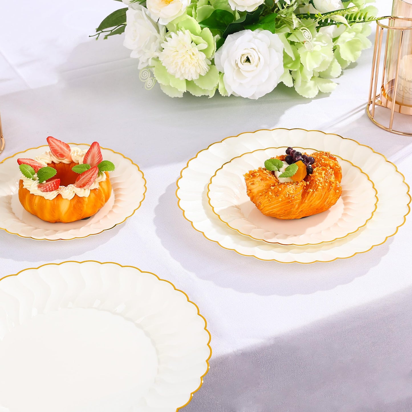 210 Pcs Ivory Scalloped Plastic Dinnerware for 30 Guests,Cream Gold Scalloped Disposable Plastic Plates Including 30 Dinner&Dessert Plates,Cups,Silverware for Party,Wedding