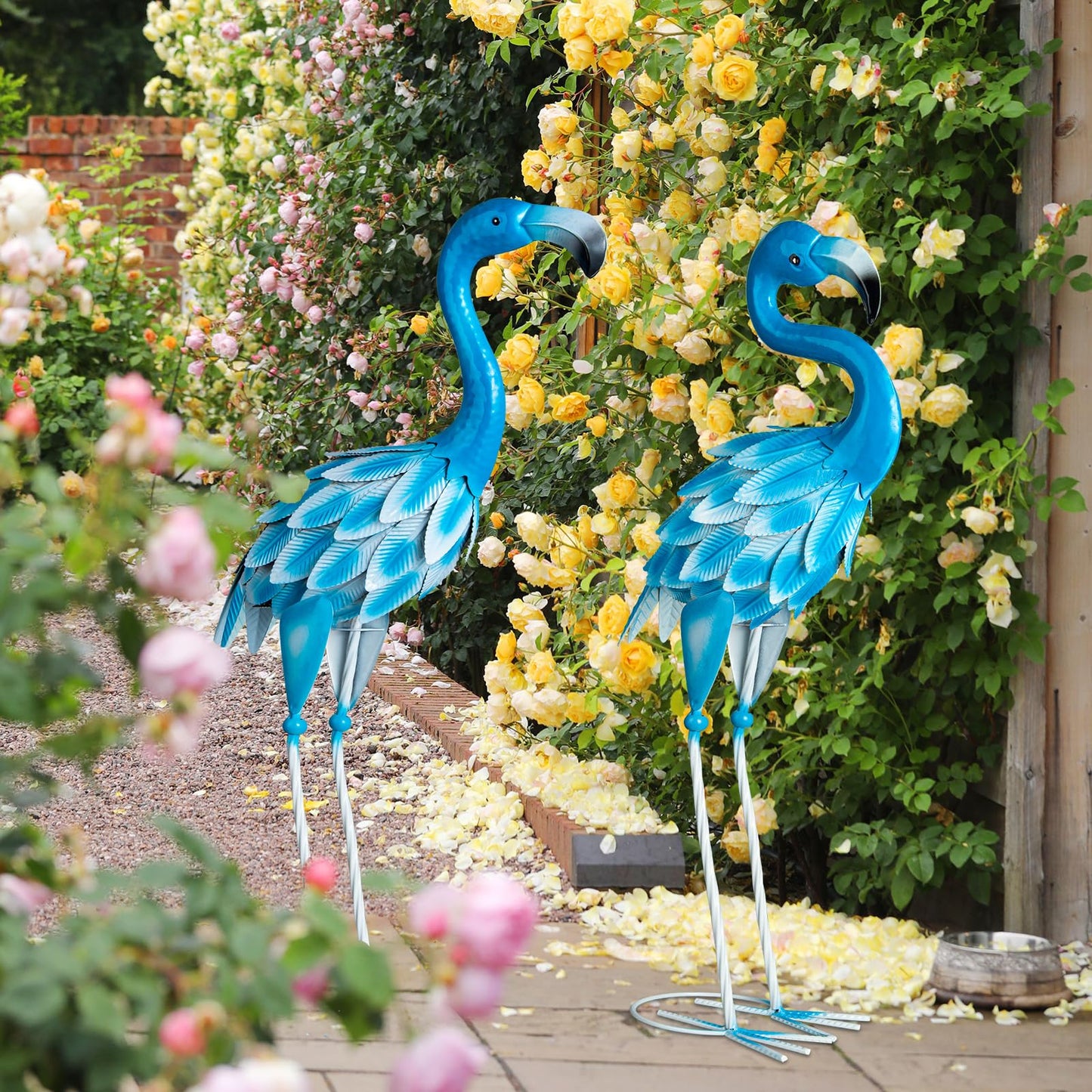 SUNREEK Metal Flamingo Statues, 2Pcs Blue Flamingo Yard Art Sculptures for Garden Home Patio Lawn Backyard Decorations