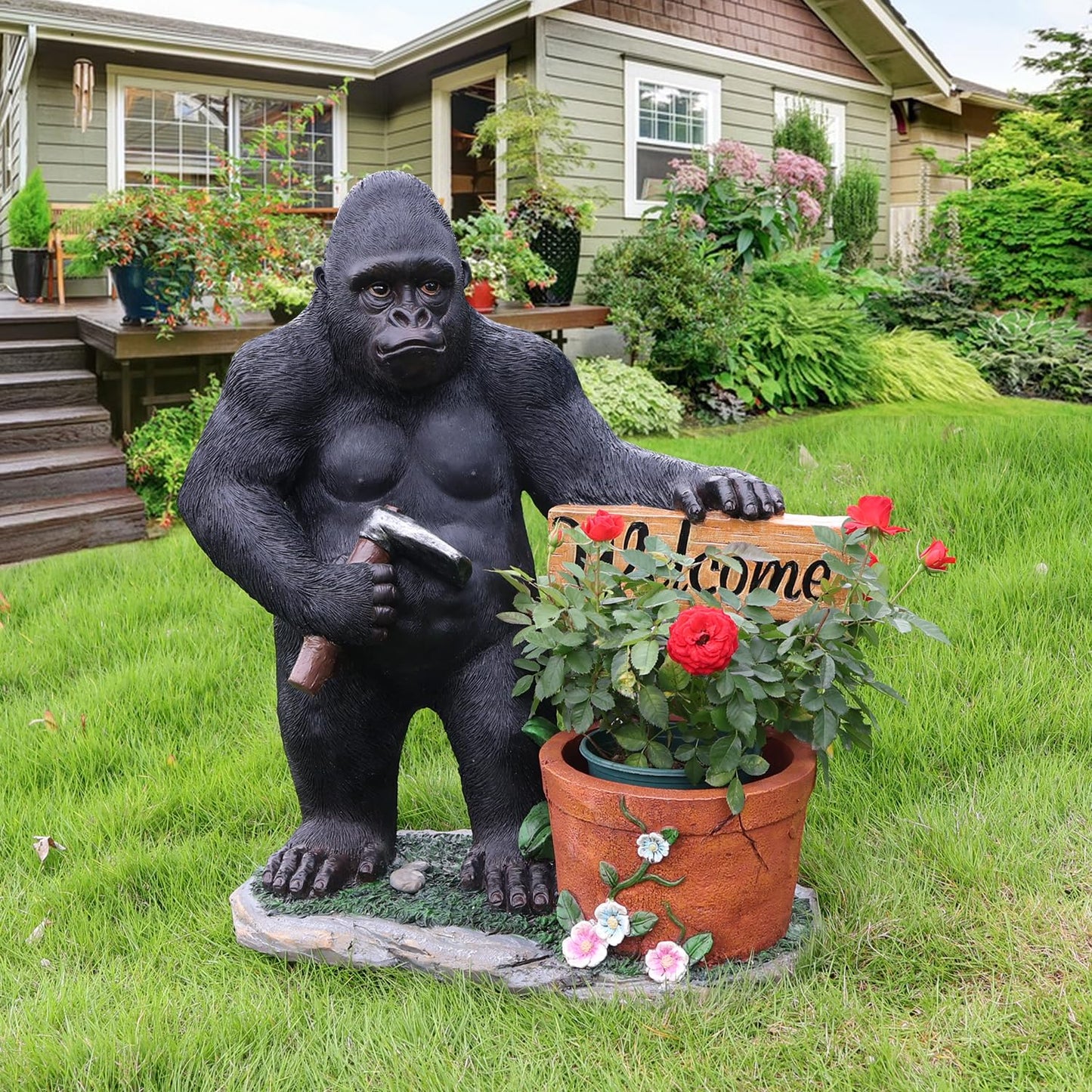 UNOIRNM Unique Statues Planter Gorilla Statue - Gorilla Flower Pot Kingkong Garden Sculptures Animal Landscaping Ornament for Lawn Balcony Yard Garden Patio Decor 28.7 Inch