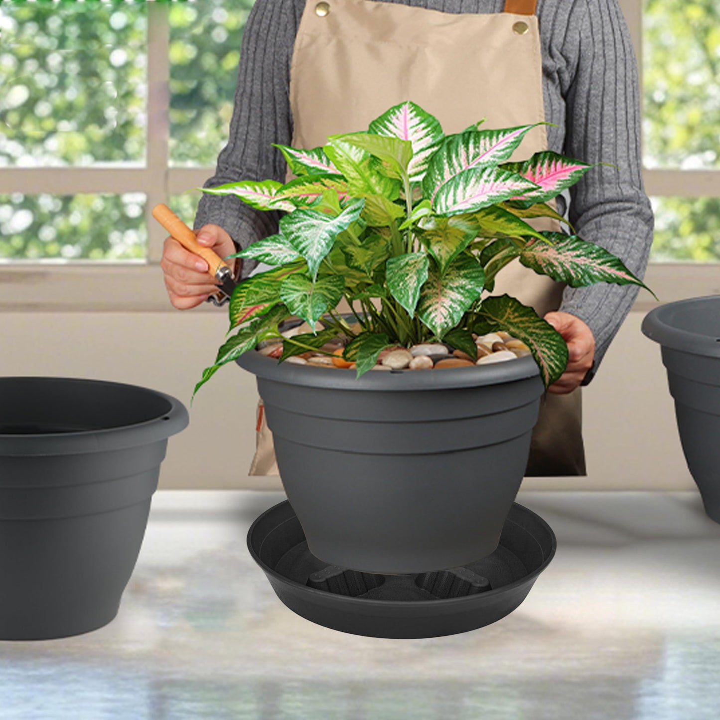 Feyvdzv 4 Pack Plant Saucer 10 inch, 8 12 14 17 inch, Plant Stand Plastic Plant Saucers for Indoors Outdoor, Heavy Duty Flower Plant Risers for Inside Pots, Pot Saucers for Plants, Grow Bags Saucers