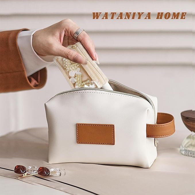 Travel Jewelry Case, Small Travel Jewelry Box with 6 Velvet Jewelry Bag Mini Pouch, Portable Travel Jewelry Organizer for Rings Earrings Necklaces, Beauty Gifts for Women Girls (Beige)