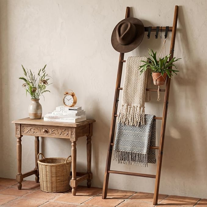 Blanket Ladder with 5 Removable Hooks, 67 Inch 6-Tier Wooden Blanket Rack, Rustic Brown Towel Ladder, Decorative Quilt Rack for Living Room Bedroom Bathroom Farmhouse Decor