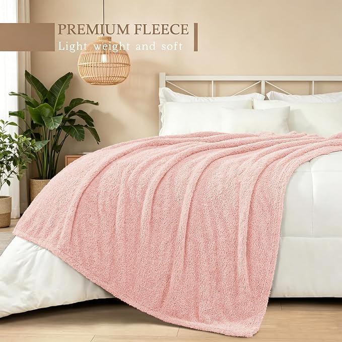 Exclusivo Mezcla Fleece Twin Size Bed Blanket, Ultra Soft, Lightweight and Fuzzy Light Pink Blanket for Women, Home Decor, 60x80 Inches