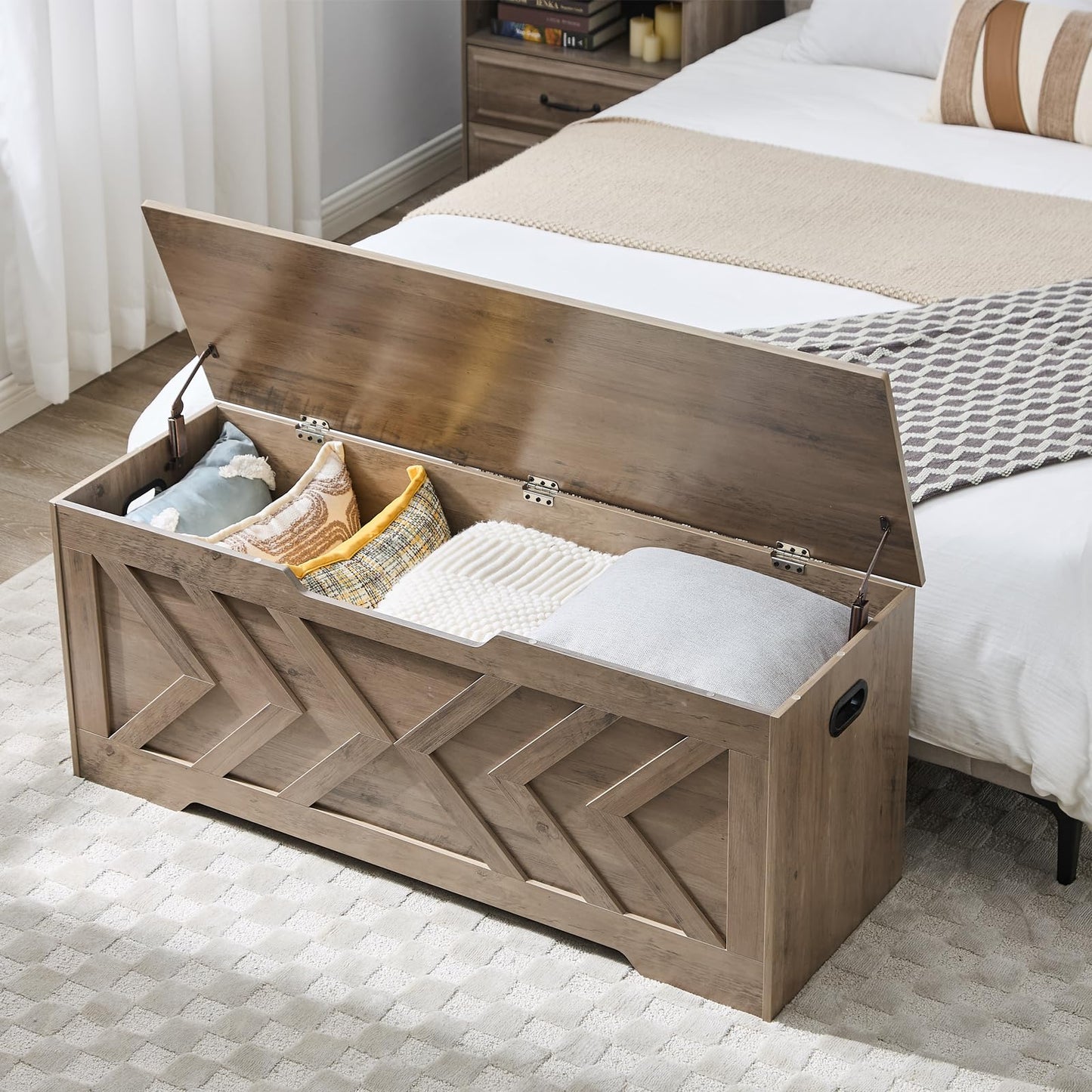 XDliv 47.2” Storage Bench,Extra Large Wooden Storage Chest with 2 Safety Hinges,entryway Bench,Blanket Storage,Shoe Storage Bench for Entryway,Bedroom,Living Room,Easy Assembly.-Greige