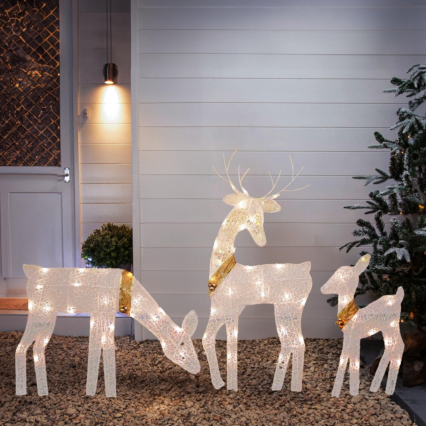 Dazzle Bright Christmas Outdoor Decoration, 3-Piece Lighted 2D Reindeer Family with 60 L, Pre-Lit Light Up Deer Set, Waterproof Outdoor Christmas Deer Decorations for Yard Patio Lawn Garden Party