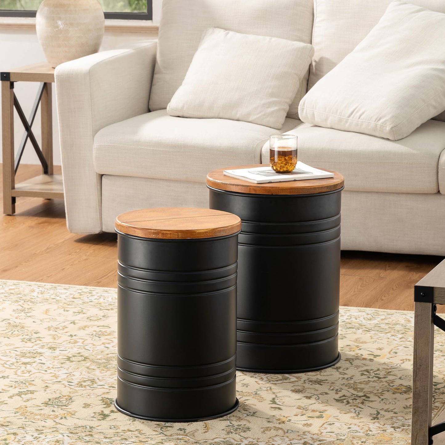 Glitzhome Nesting Tables for Living Room, Round Coffee Tables Set of 2, Metal Farmhouse Small Accent End Table with Storage and Lid for Bedroom Office Plant Stander, Black