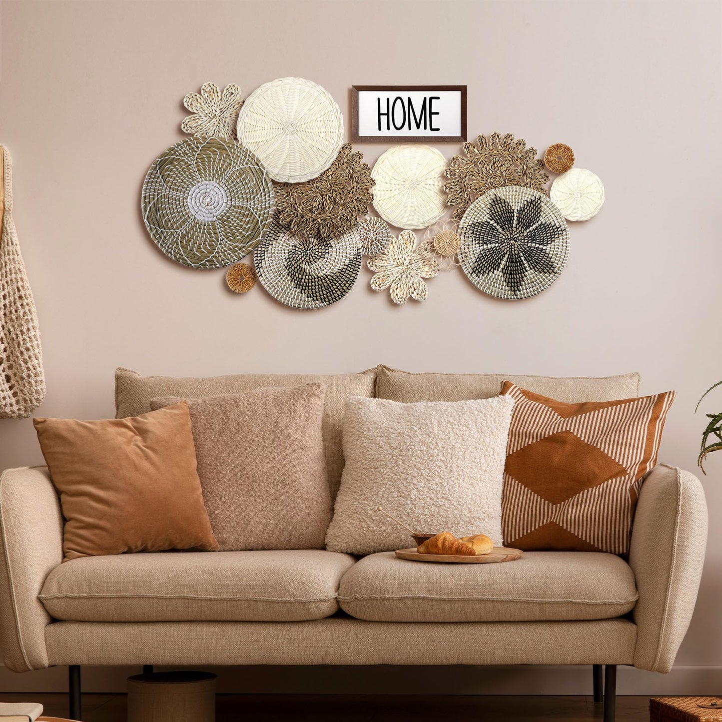 Xuhal 15 Pcs Boho Wall Basket Decor Handcrafted Seagrass Woven Wall Basket Rustic Round Woven Hanging Art for Home Farmhouse Kitchen Table Living Room(Elegant Style)