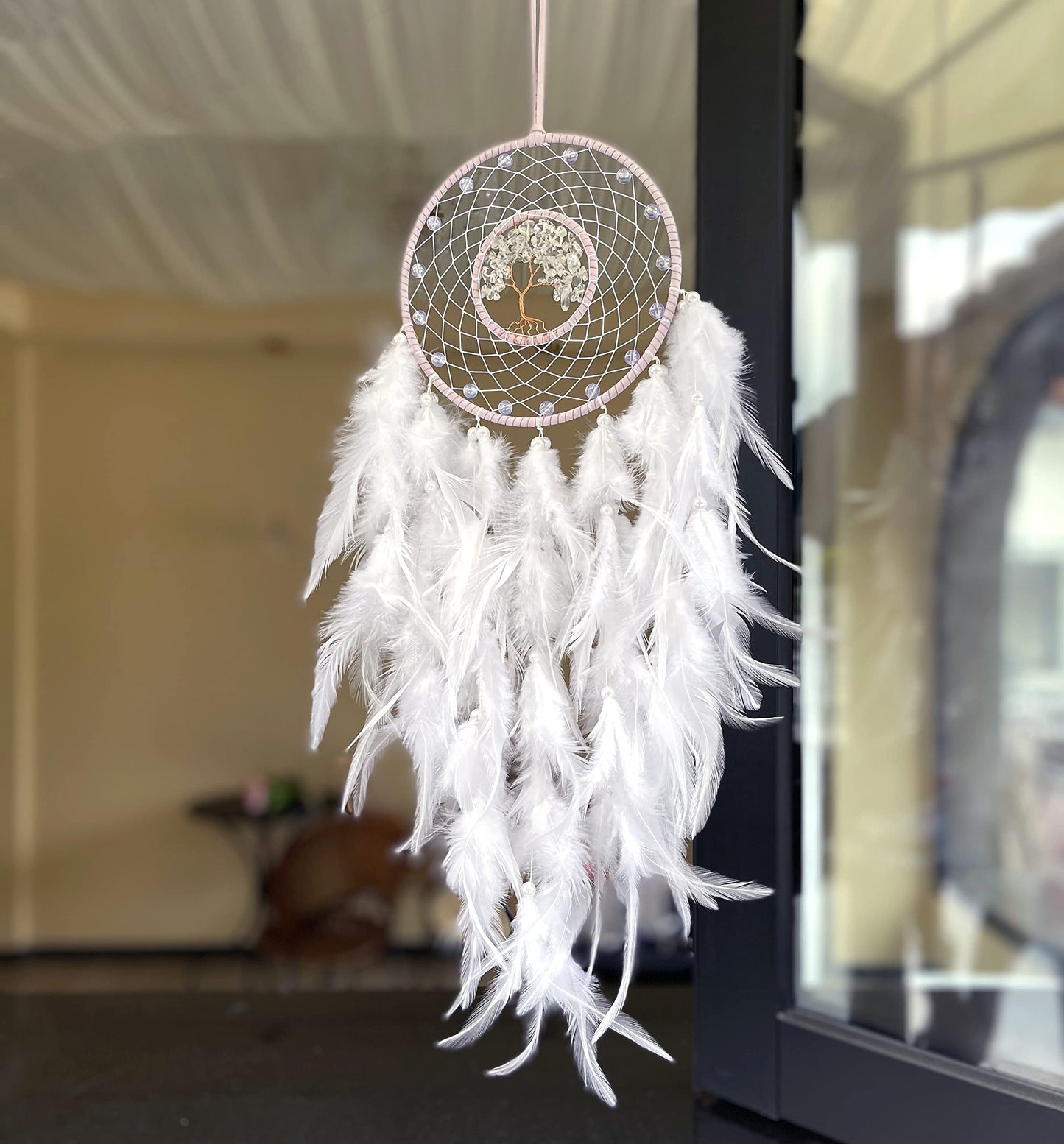 Dream Catchers, White Dream Catcher Tree of Life Wall Decor, with Natural Healing Crystal Stone, Perfect Rock Crystal Handmade Dreamlike Dream Catchers for Bedroom Decor Art Craft Gift