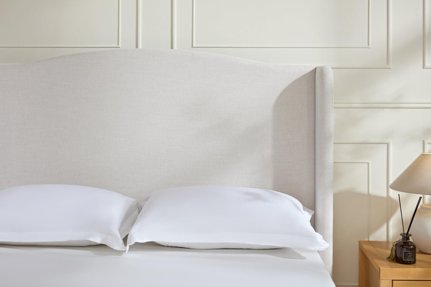 GDFStudio Tall Headboard Upholstered Bed,Queen Size Platform Bed Frame with Headboard Wingback,54" High No Box Spring Needed Easy Assembly Minimalist Designs Premium Textured Canvas Chenille