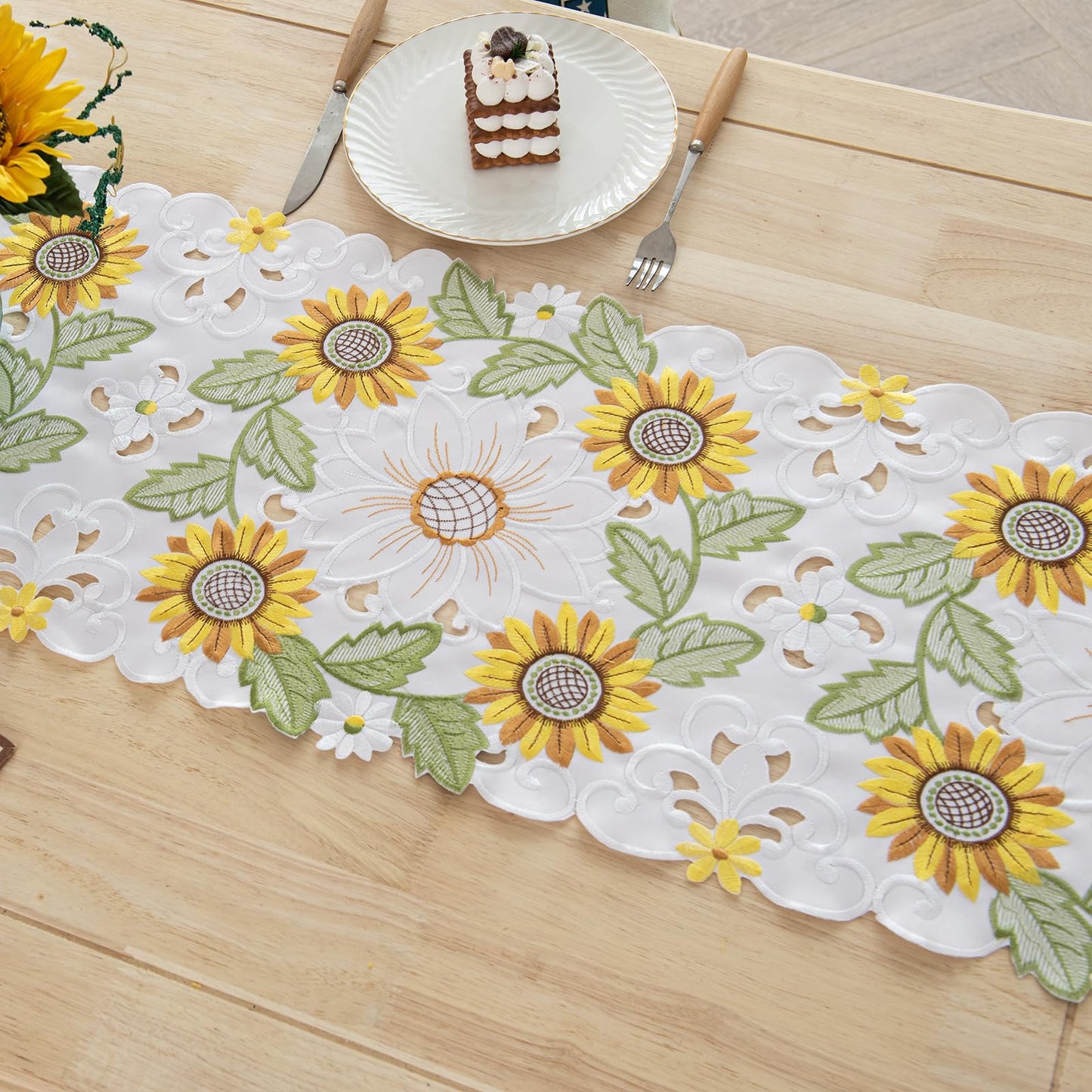 Joyfol Day Embroidered Spring/Summer Table Runner, Flowers Table Runners for Holiday Home Kitchen Dining Tabletop Decoration (14 X 69 inch, Sunflower )