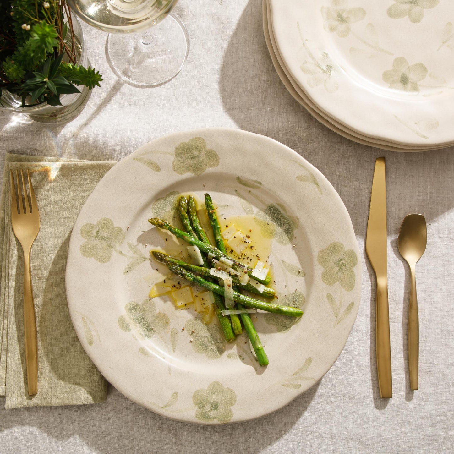 Bloomhouse - 2 Time Oprah's Favorite Things - Made in Portugal Hand Painted 10.8 Inch Dinner Plates Set of 4 - Porto Petals Floral Dish Set - Green Orchid