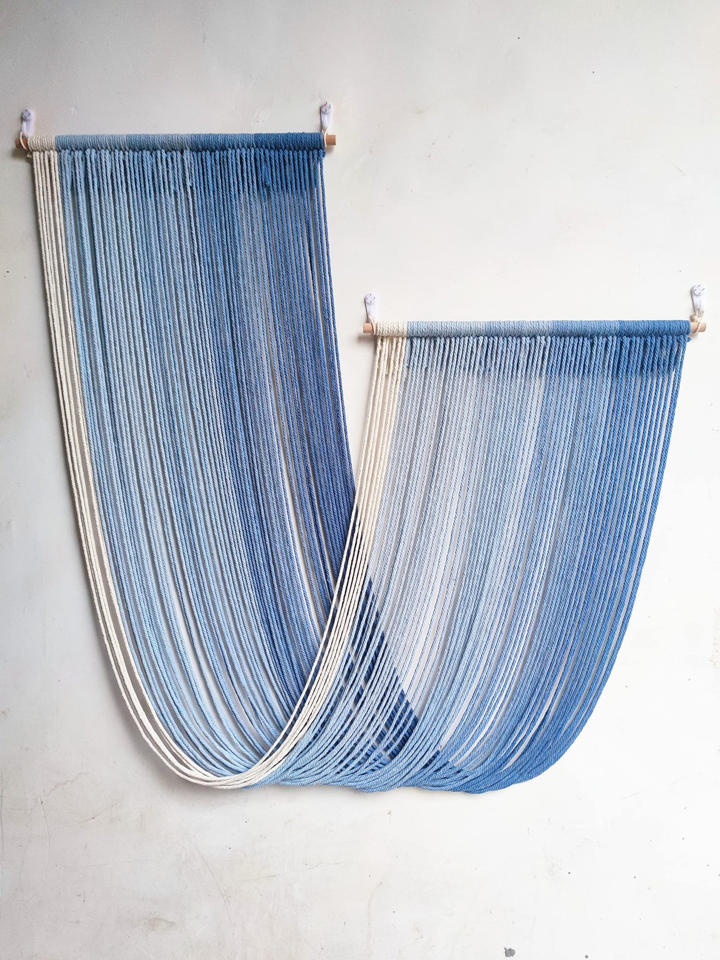 QULBUJ Dip Dye Large Macrame Wall Hanging Tie-Dye Yarn Tapestry Home Boho Wall Decor Ombre Art Headboard Bedroom Living Room 52" Wx34 L (Blue)