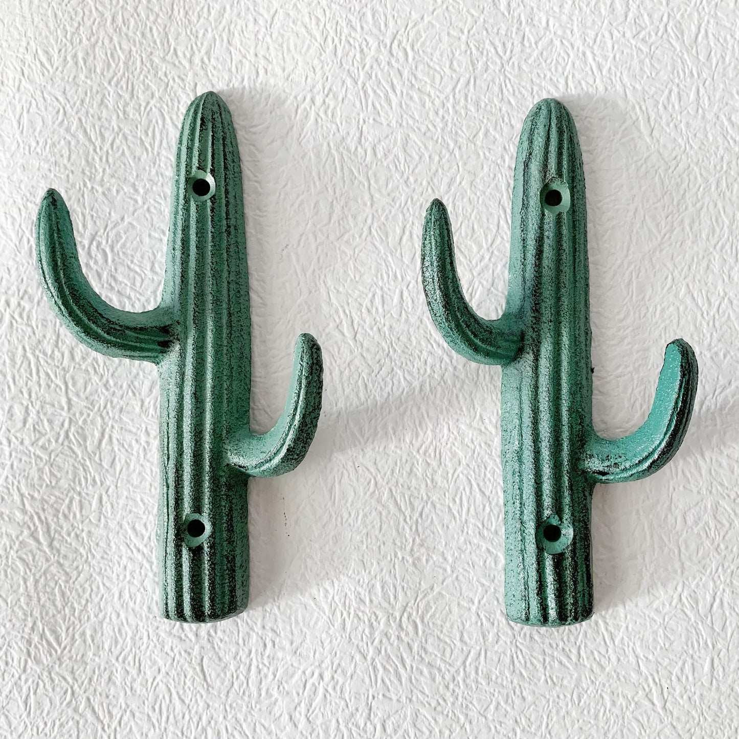 Zorues Rustic Cactus-Shaped Decorative Wall Hook Rack Hangers for Hanging Clothes, Coats, Towels, Keys, and Hats, 2-Pack Antique Cast Iron Mounted Wall Hooks