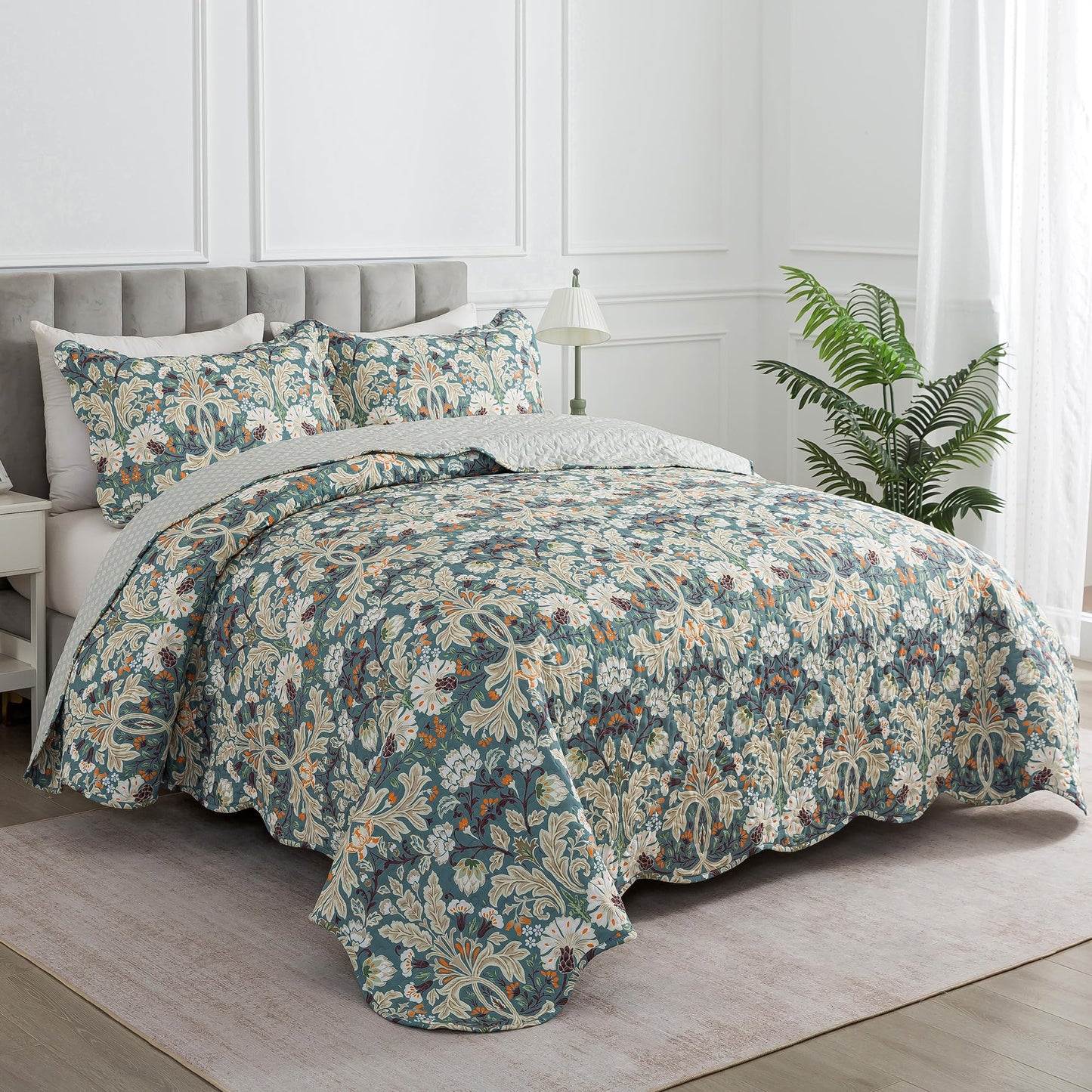 HoneiLife Queen Quilt Bedding Set - Microfiber Quilt Sets for Queen Bed, 3-Piece Lightweight Bedspreads,Reversible Coverlets Rustic Bed Cover, Floral Bedding Set All Season Quilts-Grayish Green