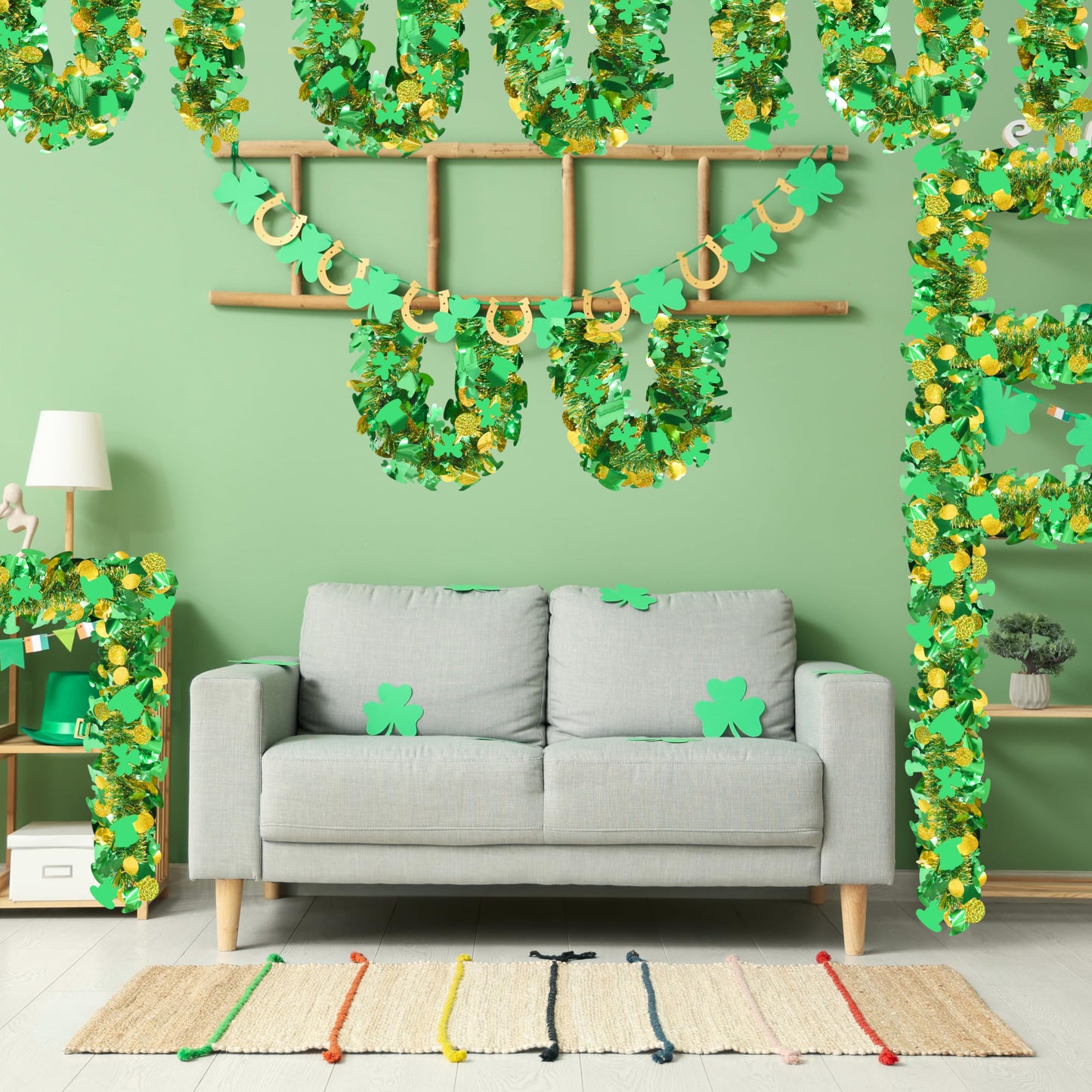 Palonu 50FT St. Patrick's Day Tinsel Garland Green Shamrock Gold Coins Metallic Tinsel Twist Garland for Irish Saint Patricks Day Party Home Decor Indoor Outdoor Decoration