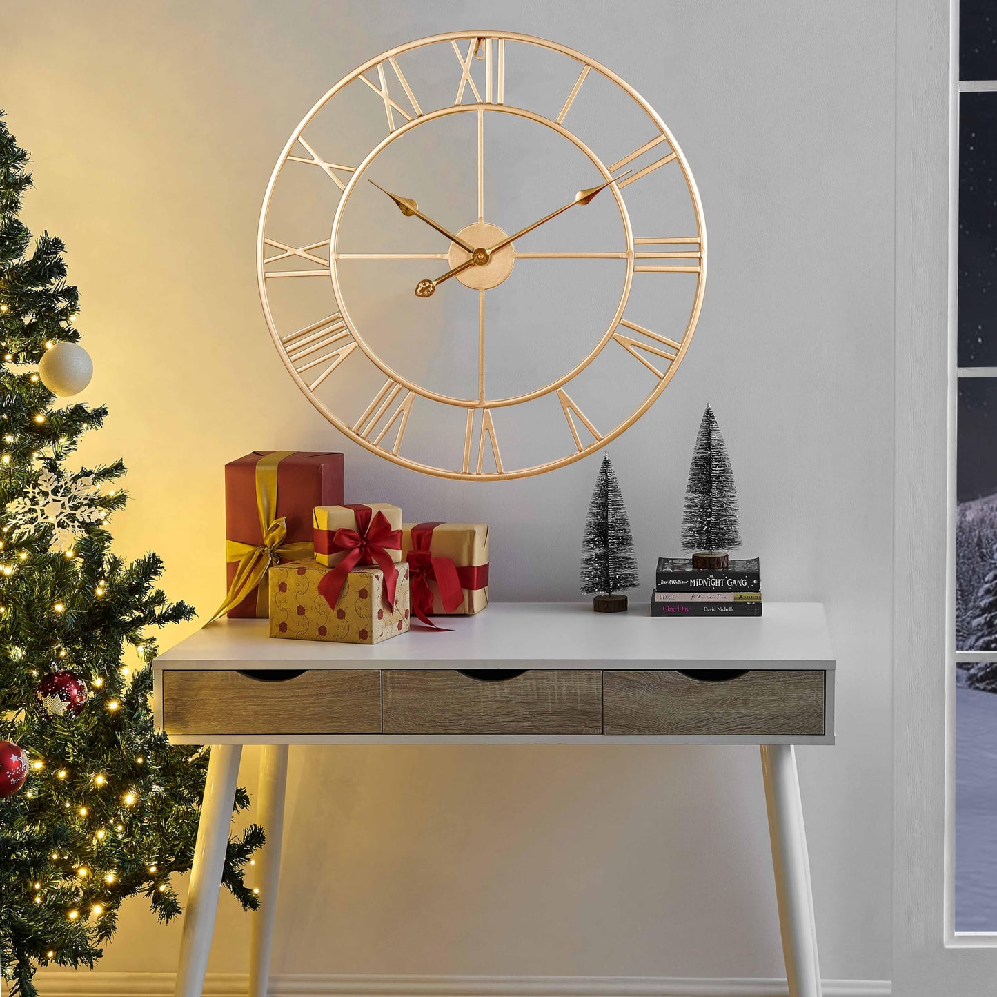 CLXEAST Champagne Gold Metal Wall Clock, Large Roman Numeral 24 Inch Wall Clocks for Living Room Decor,House Warming Gifts New Home