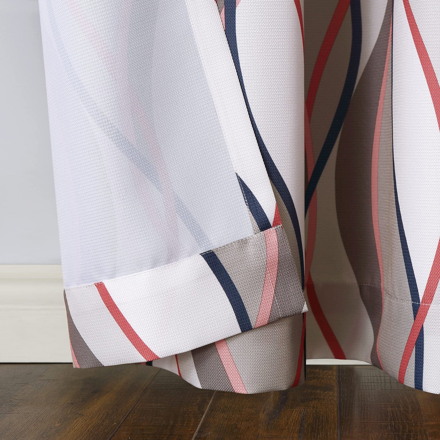 No. 918 Intersect 2-Pack Ogee Print Semi-Sheer Grommet Curtain Panel Pair