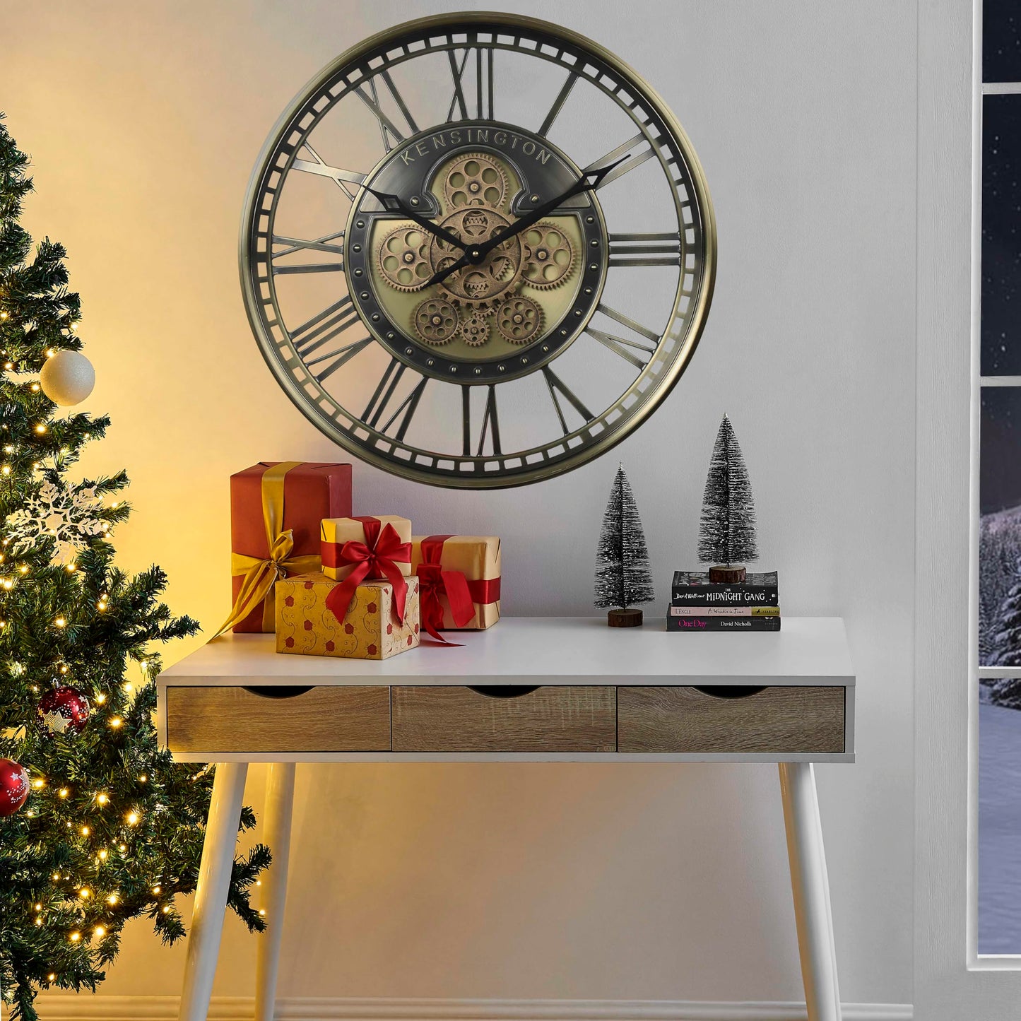 CLXEAST 21 Inch Large Moving Gears Wall Clock for Modern Farmhouse Living Room Decor, Brass Gold Roman Numerals Wall Clock Battery Operated,Reloj De Pared para Sala