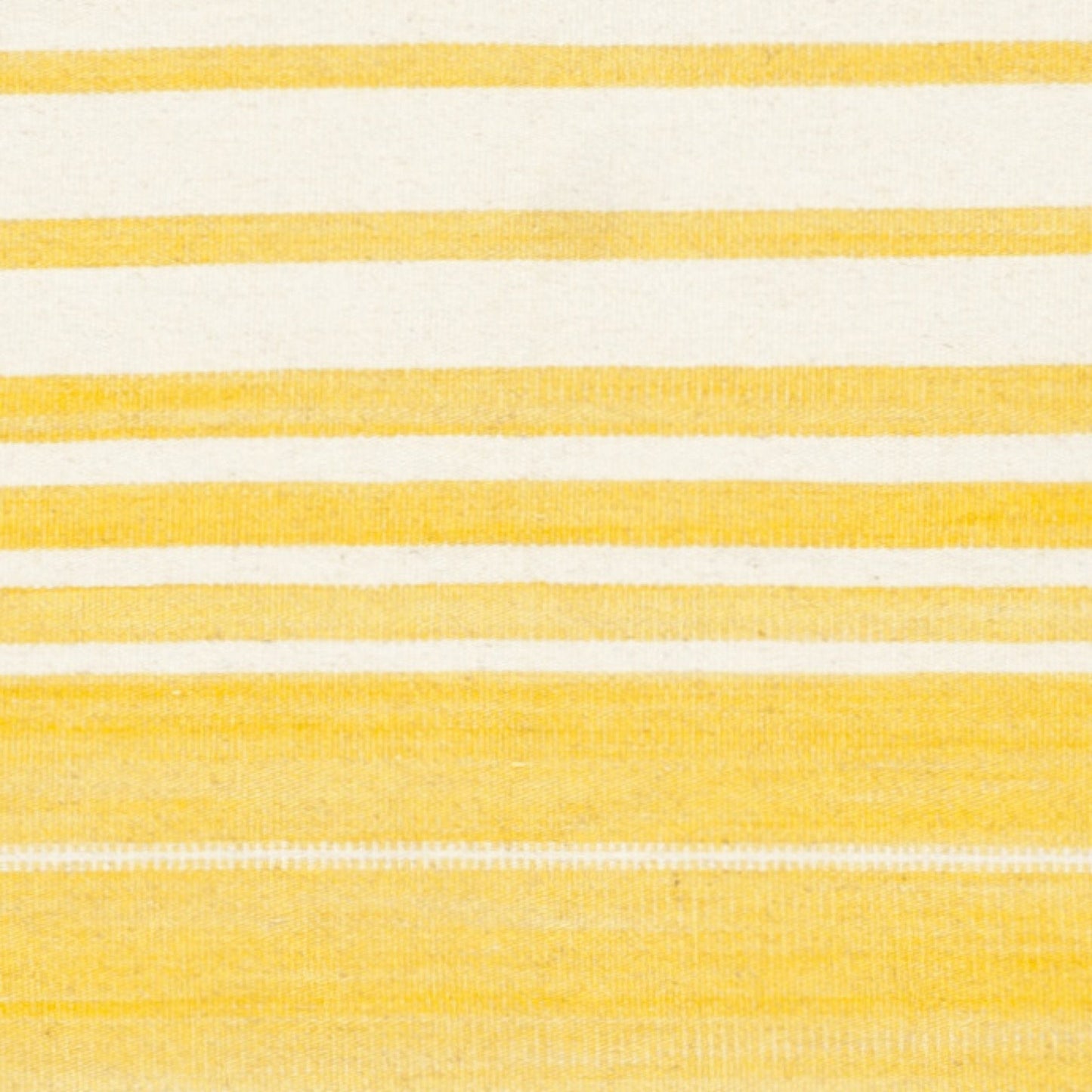 SAFAVIEH Kilim Collection Accent Rug - 4' x 6', Gold & Ivory, Handmade Flat Weave Wool, Ideal for High Traffic Areas in Entryway, Living Room, Bedroom (KLM953D)
