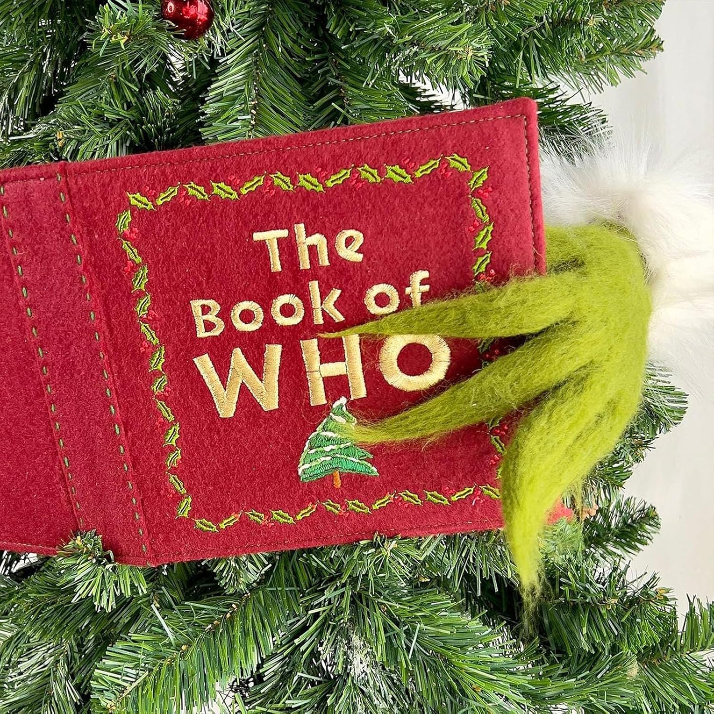 Whimsical Christmas Tree Decorations, Funny Elf Reading The Book of WHO Christmas Tree Topper Ornaments Farmhouse Xmas Decor for Table Mantel Porch Holiday Party Gifts