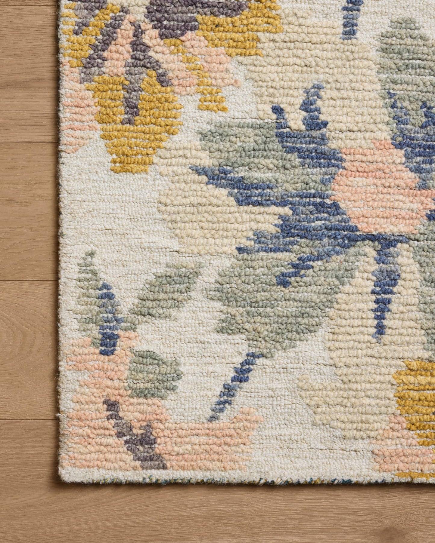 Loloi Tilly Collection TIL-03 Bone/Multi 7'-9" x 9'-9" Area Rug
