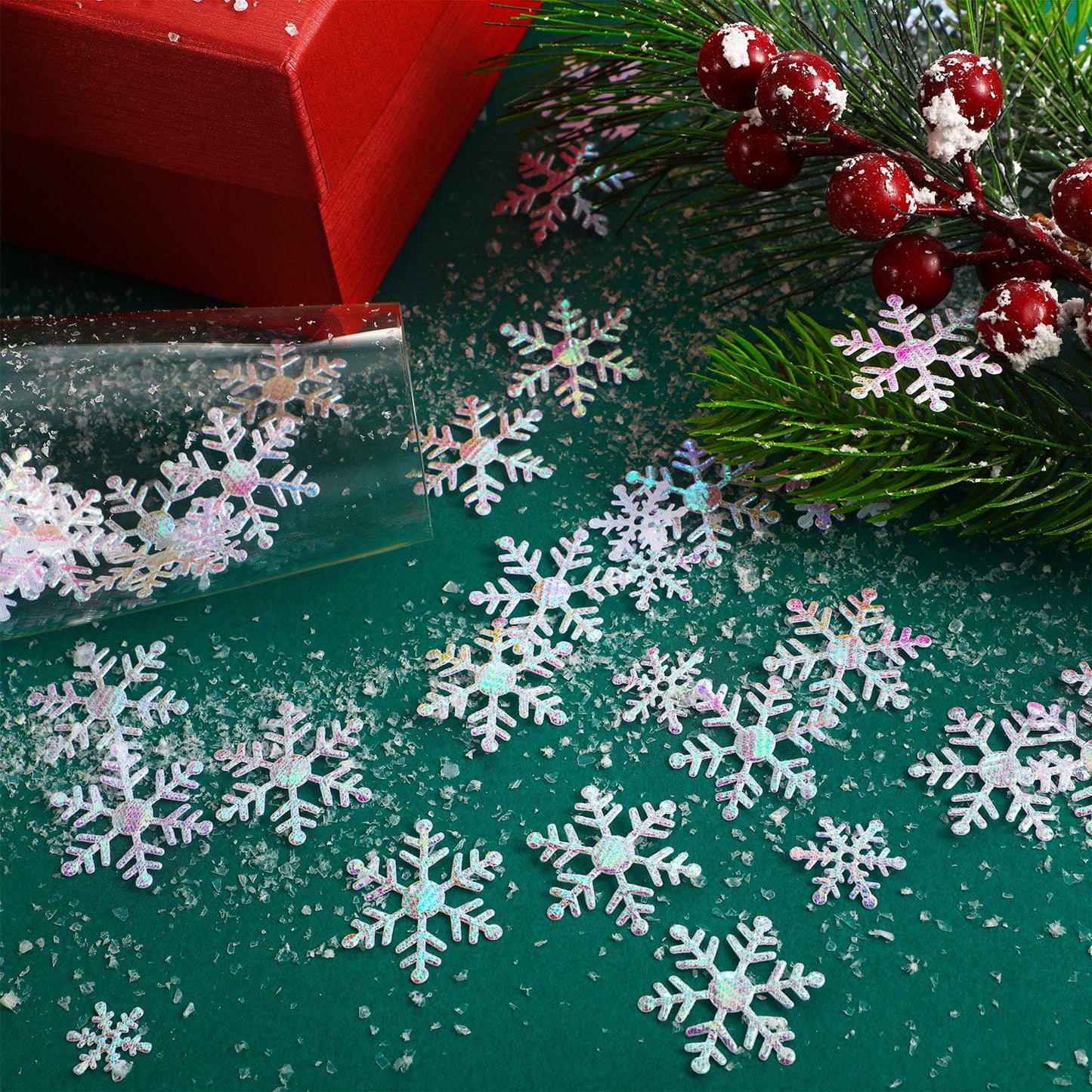 1600 Pieces 3 Size Winter Wedding Snowflake Confetti Snowflake Glitter Confetti Table Decor for Winter Party Wonderland Party Supplies DIY Craft Christmas Xmas(White)