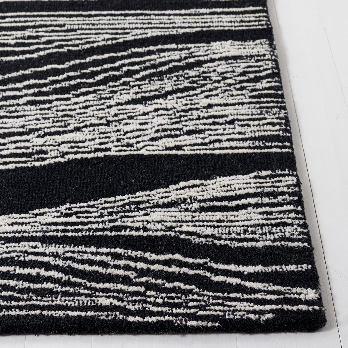 SAFAVIEH Metro Collection 8' x 10' IvoryBlack MET995B Handmade Premium Wool Living Room Dining Bedroom Area Rug