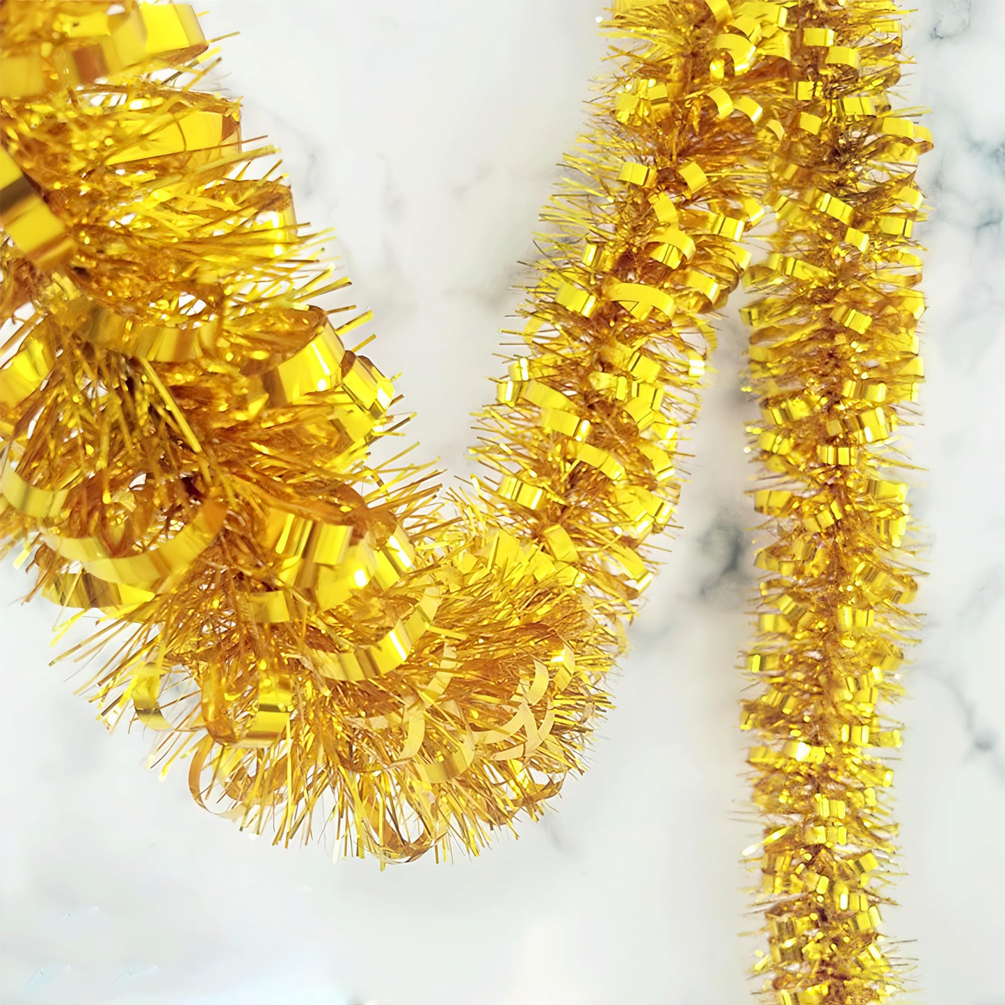 Yocknoce Gold Tinsel Garland, 33 Ft Twist Metallic Hanging Decor for Christmas Tree, New Year Eve Party, Wedding, Anniversary Backdrop, Festive Indoor Outdoor Decorations