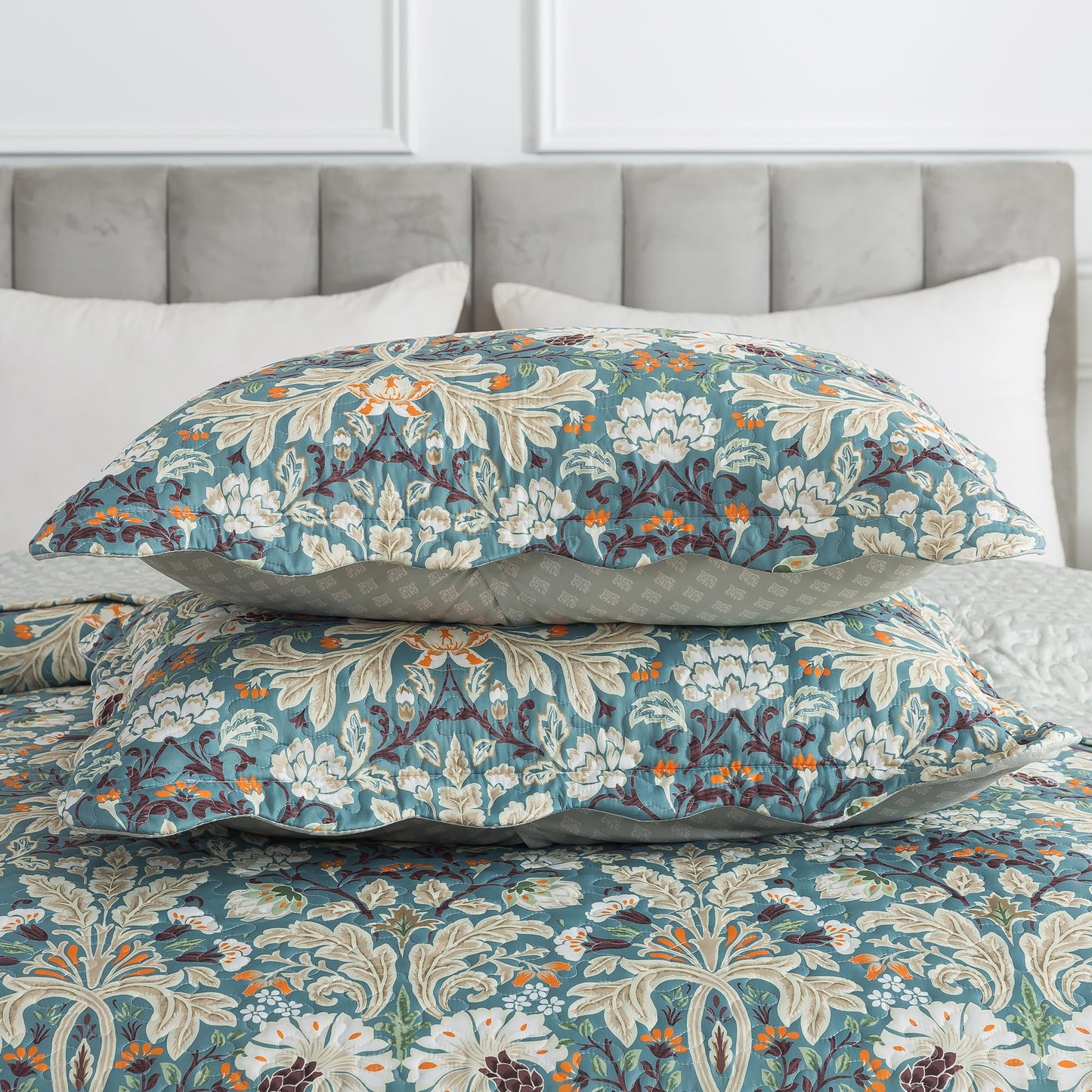 HoneiLife Queen Quilt Bedding Set - Microfiber Quilt Sets for Queen Bed, 3-Piece Lightweight Bedspreads,Reversible Coverlets Rustic Bed Cover, Floral Bedding Set All Season Quilts-Grayish Green