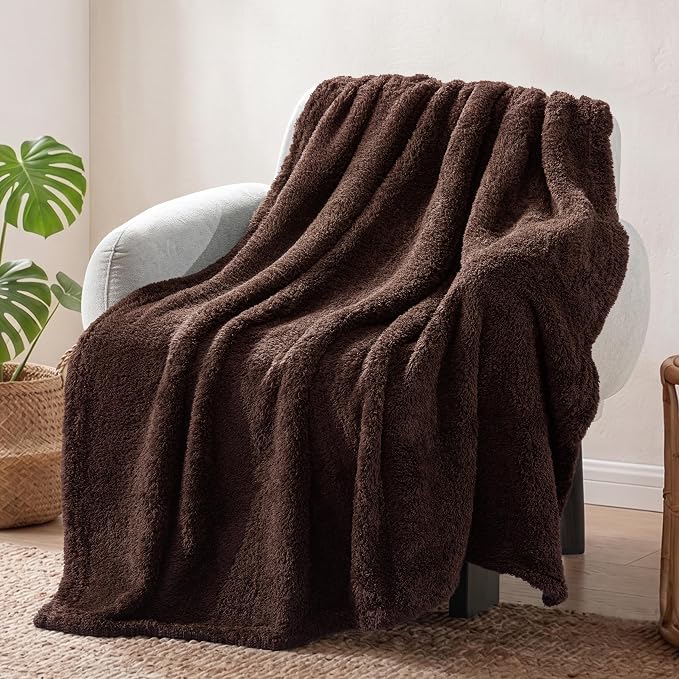 Exclusivo Mezcla Fleece Coffee Throw Blanket for Couch Sofa, Ultra Soft, Lightweight and Fluffy Blankets for Women, All Season, 50x60 Inches