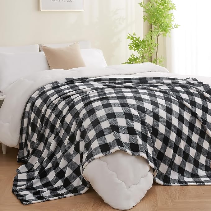 BEDELITE Plaid Fleece Twin Blanket for Couch & Bed, Black & White Checkered Flannel Blanket, Cozy & Soft Buffalo Plaid Decor Blanket for Women, Men, 60"x80"