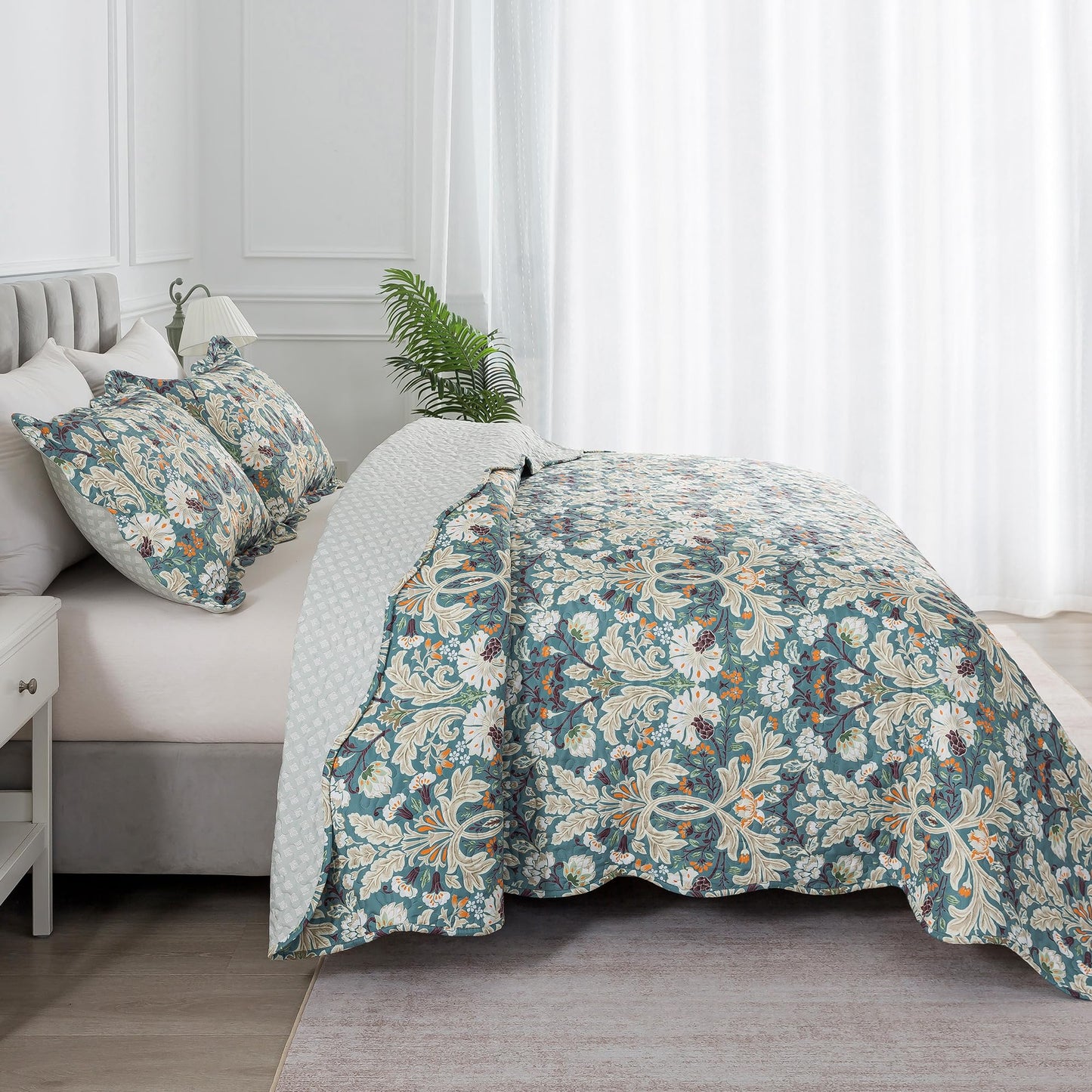 HoneiLife Queen Quilt Bedding Set - Microfiber Quilt Sets for Queen Bed, 3-Piece Lightweight Bedspreads,Reversible Coverlets Rustic Bed Cover, Floral Bedding Set All Season Quilts-Grayish Green