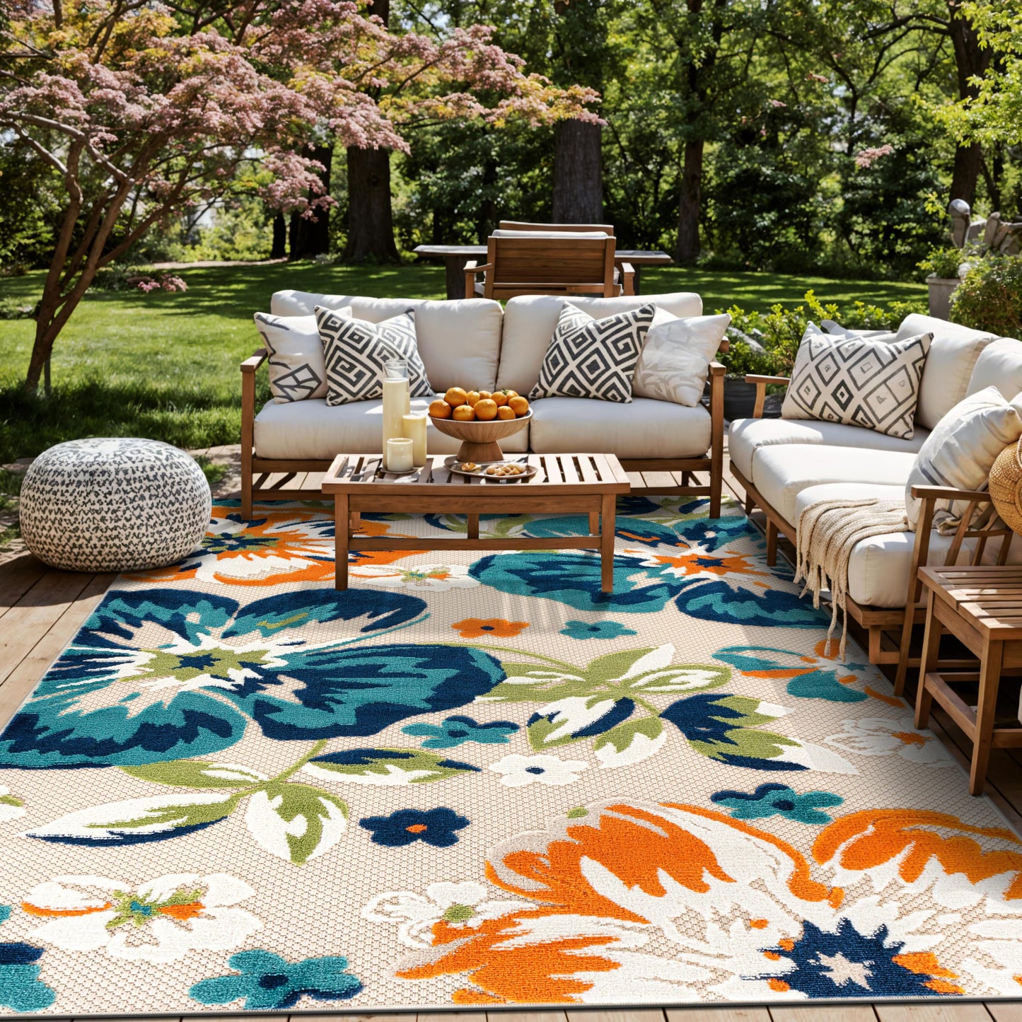 Rugshop Bergamo Contemporary Floral Indoor Outdoor Area Rug, Non-Shedding Carpet for Patio Deck Backyard or Garden Multi 7'10" x 10'