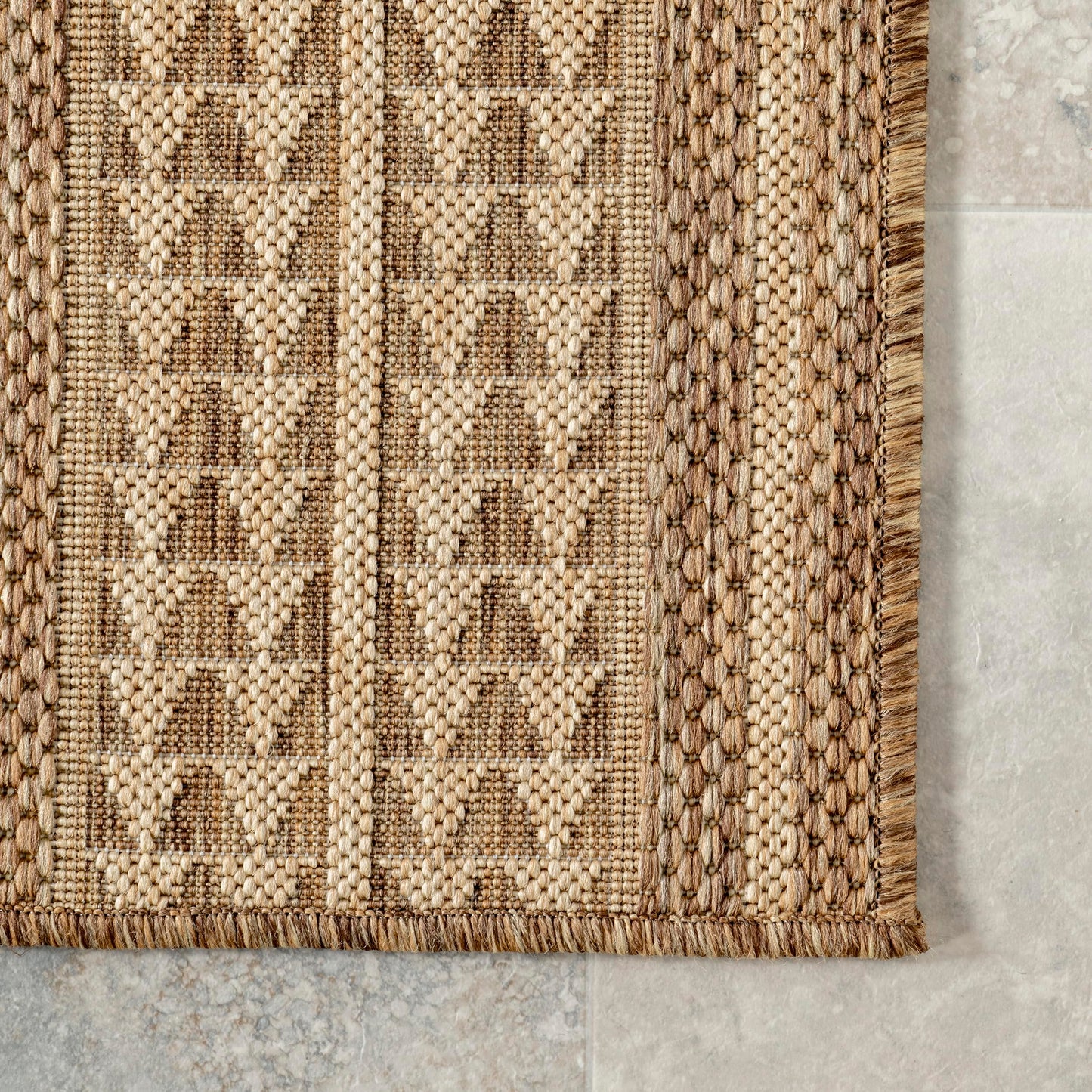 Nuloom Ranya Light Brown/Ivory, 6' 7" x 9', Tribal Geometric, Soft and Cozy, High Traffic, Stain Resistant, Easy Clean, Durable Area Rug for Indoor/Outdoor Patio, Deck, Porch, Garden, Courtyard