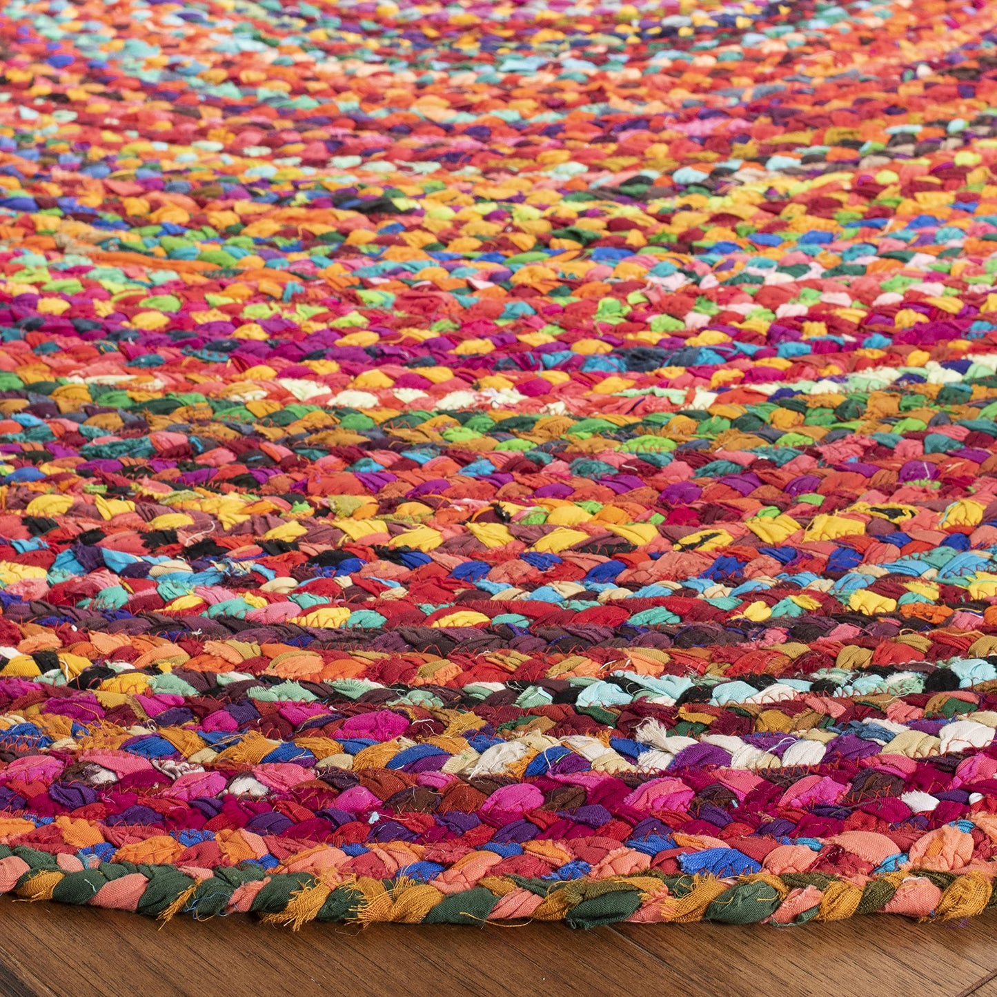 SAFAVIEH Braided Collection 3' Round Rust / Multi BRD452P Handmade Country Cottage Reversible Cotton Area Rug