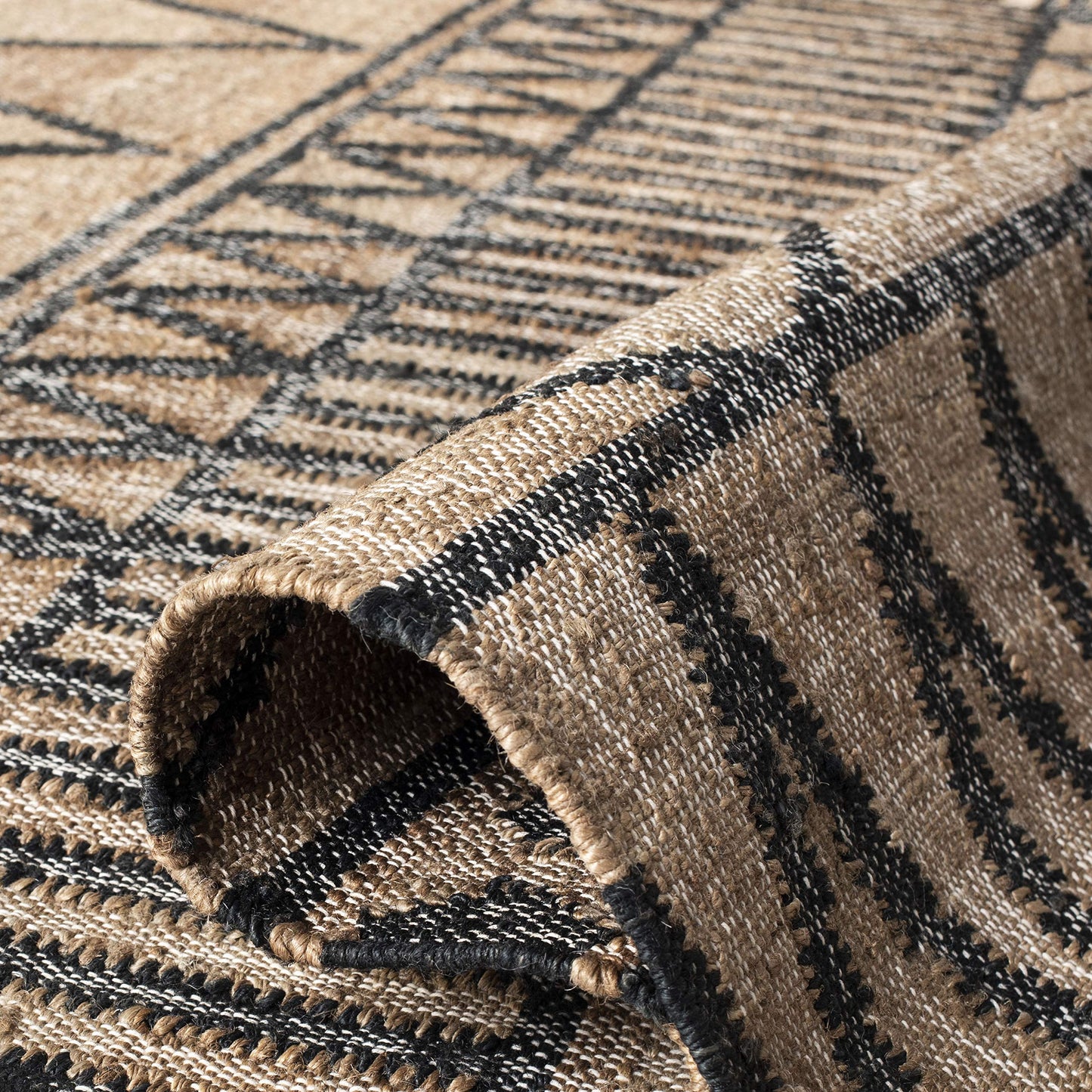 SAFAVIEH Kilim Collection Accent Rug - 3' x 5', Natural & Charcoal, Handmade Flat Weave Jute, Ideal for High Traffic Areas in Entryway, Living Room, Bedroom (KLM752A)